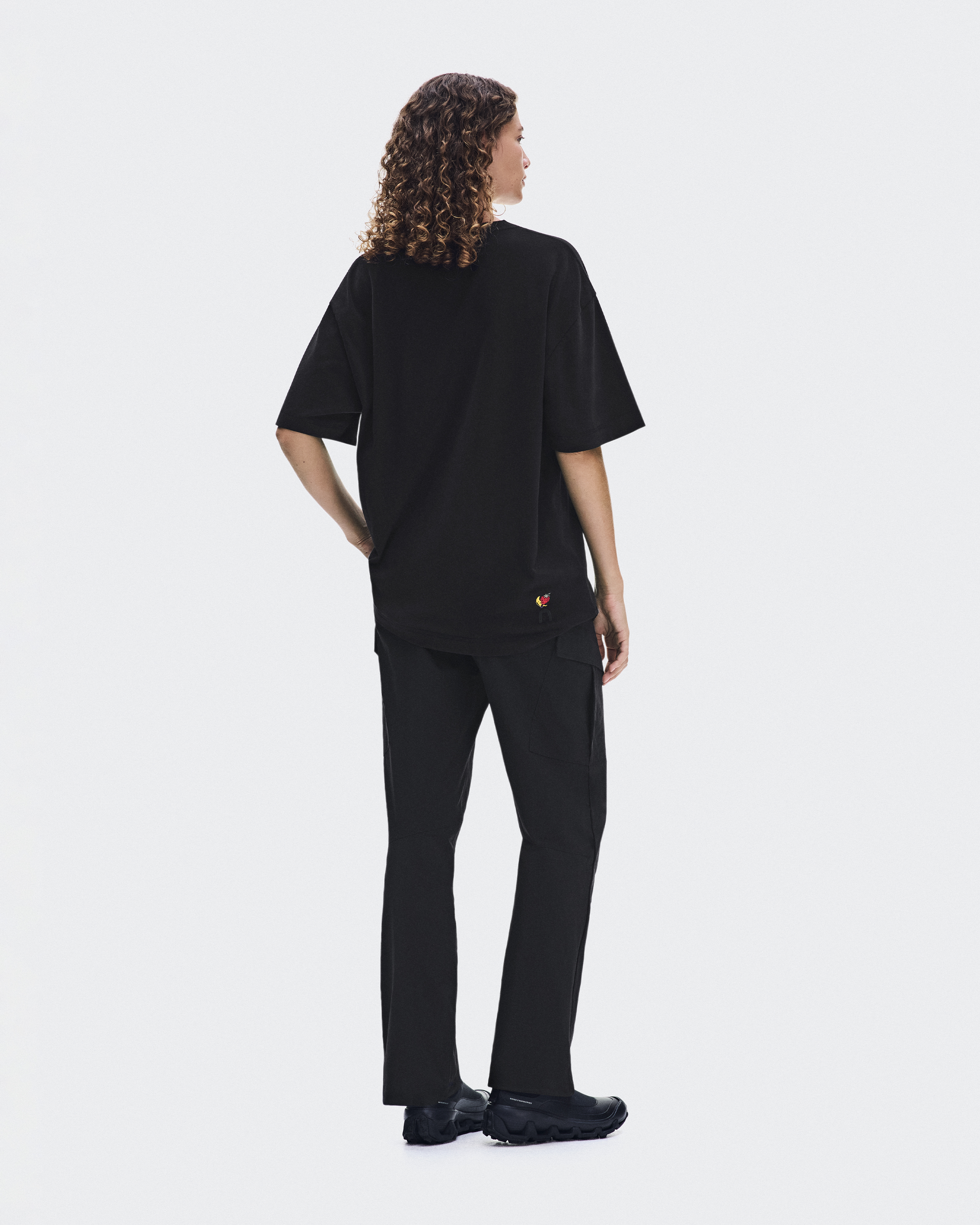 Club T SHG - Black
