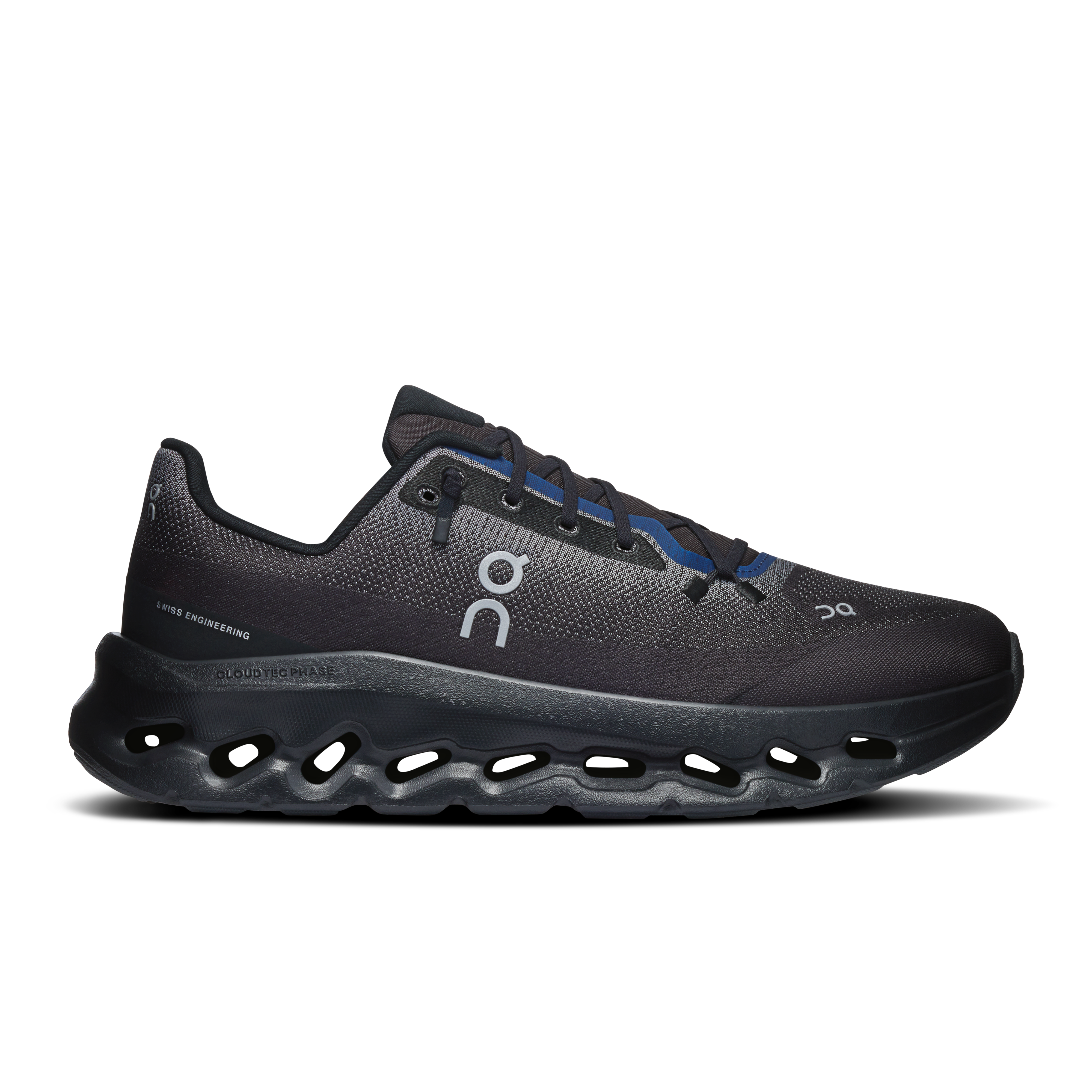 Cloudtilt - Black | Black
