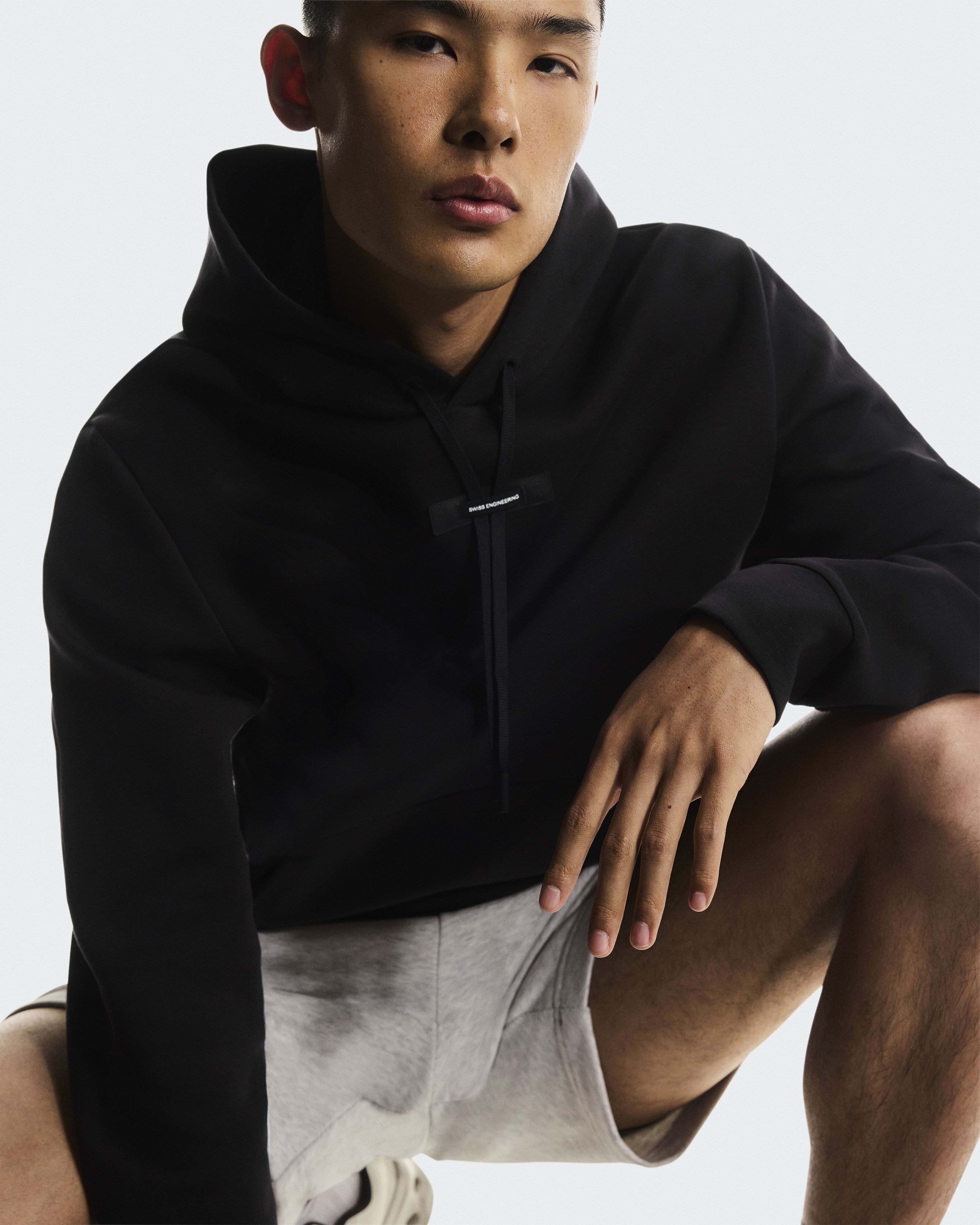 Focus Tech Hoodie - Black
