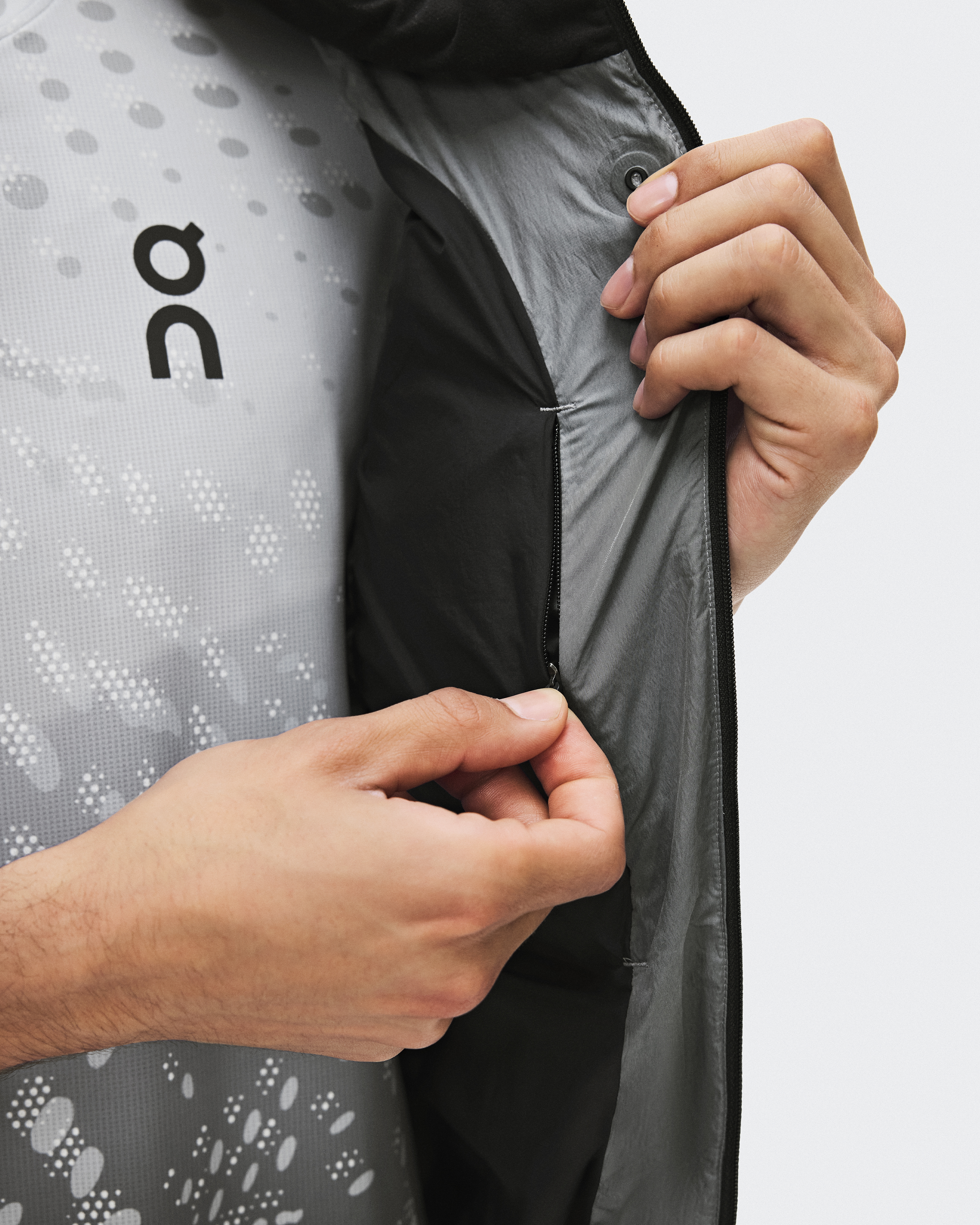 Performance Volt Vest - Glacier