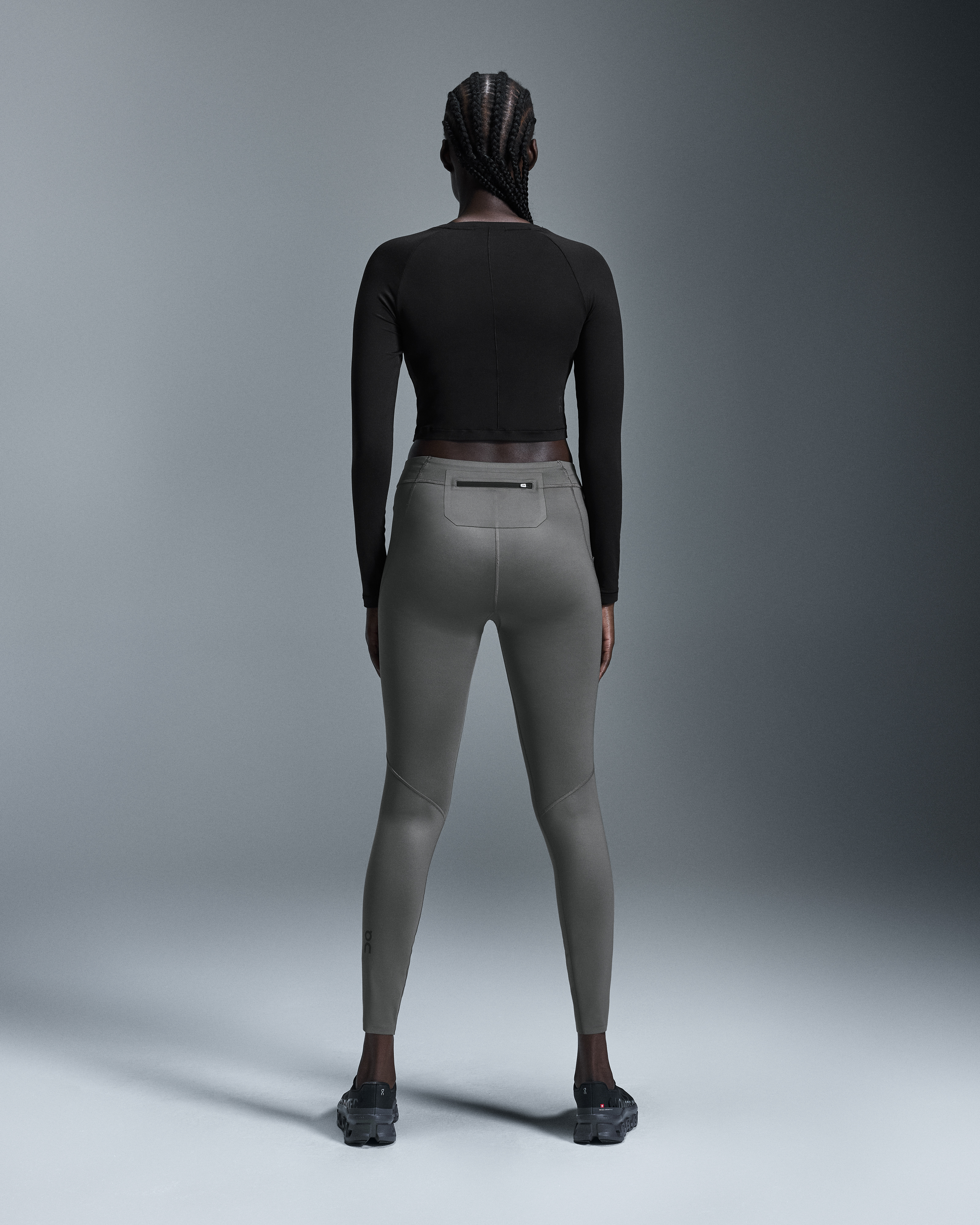 Studio Long-T Crop - Black