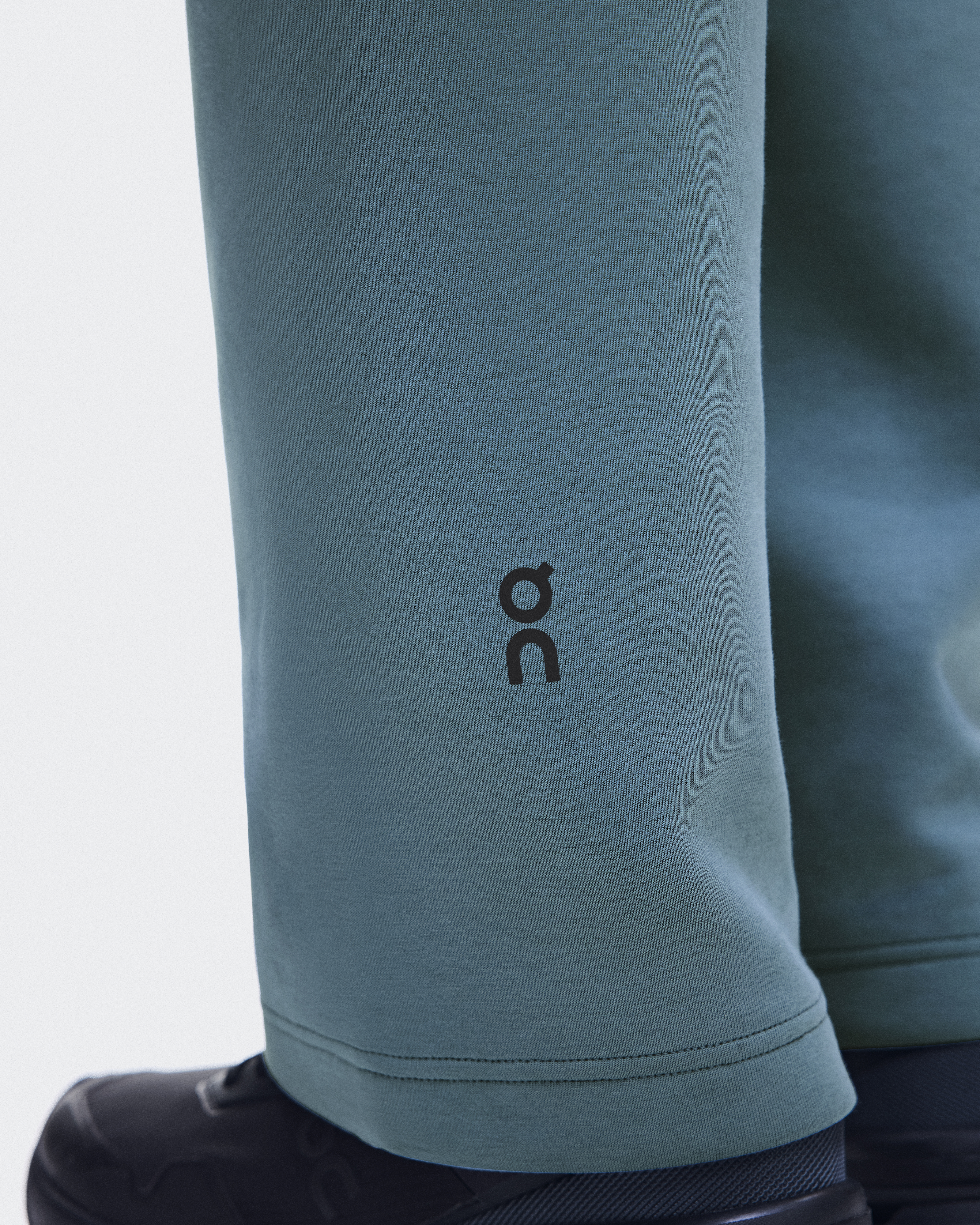 Focus Tech Sweatpants - Agave