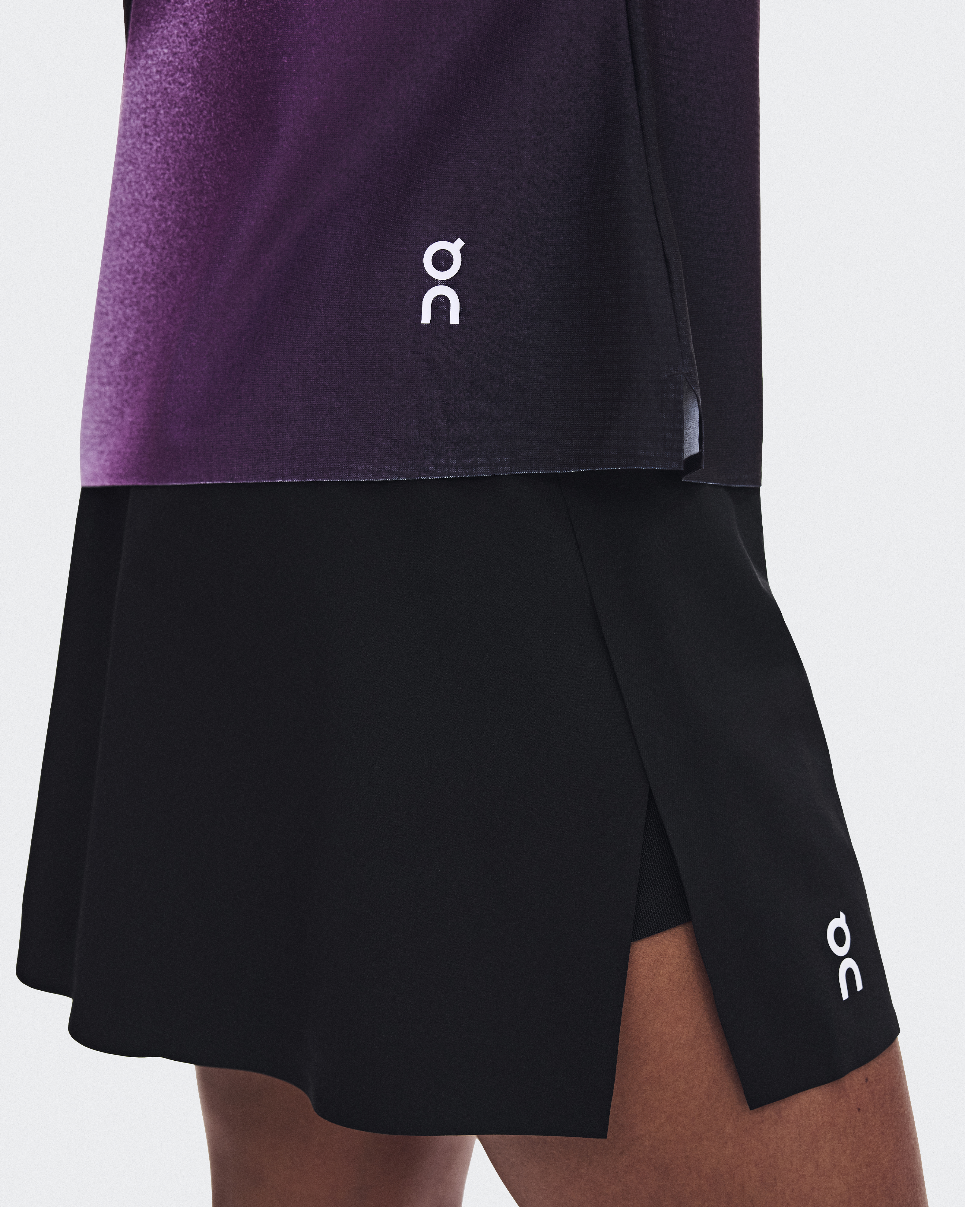 Court-T Swing - Black | Cassis