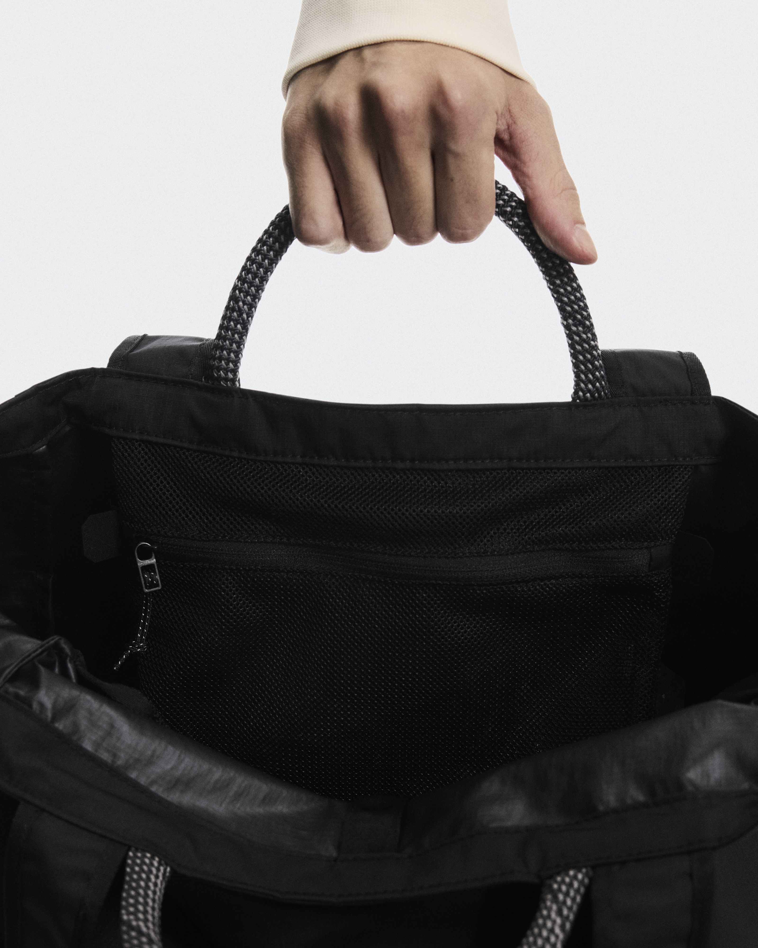 Tote Pack 25L - Black