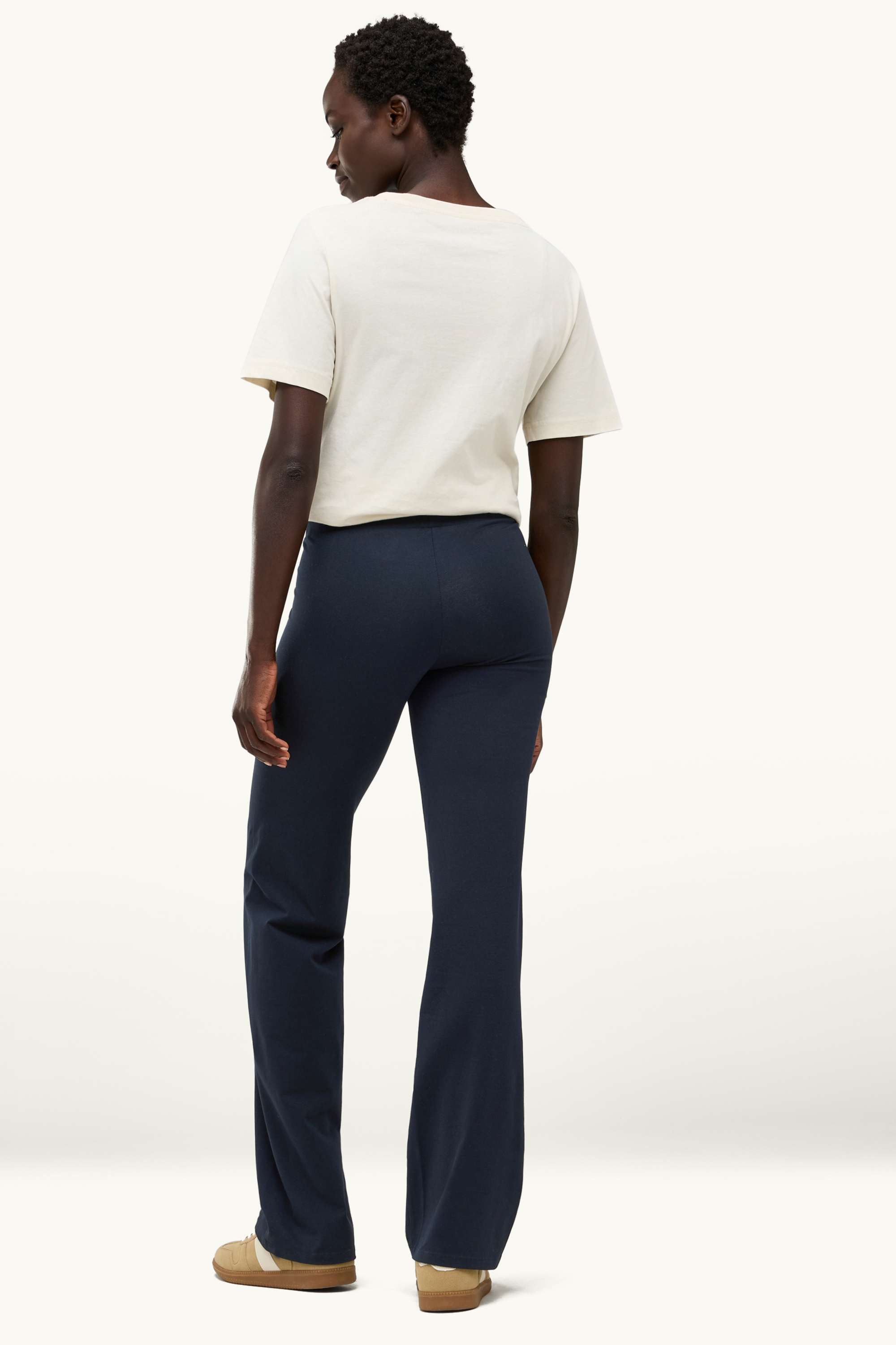 Straight leggings black (4)