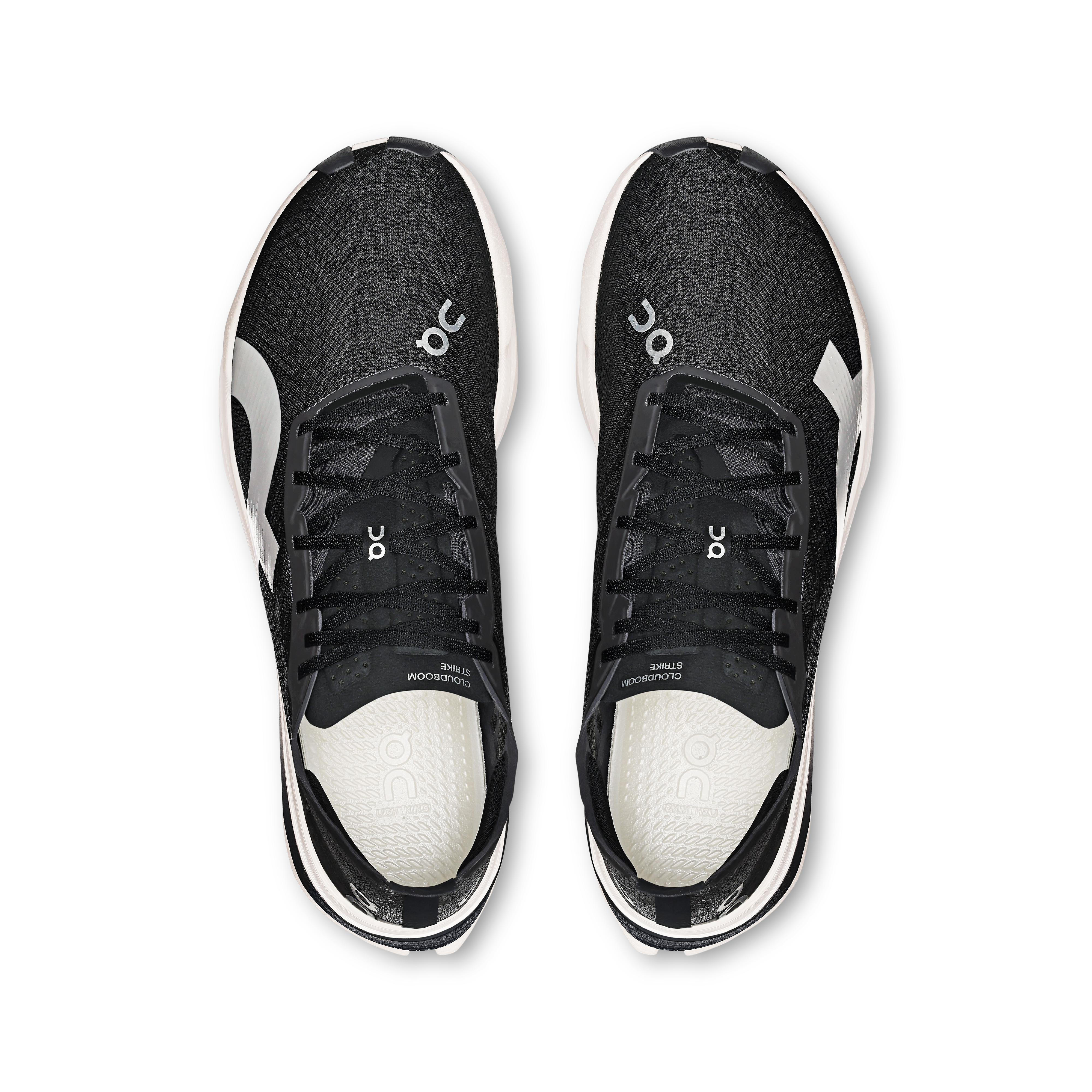 Cloudboom Strike - Black | White
