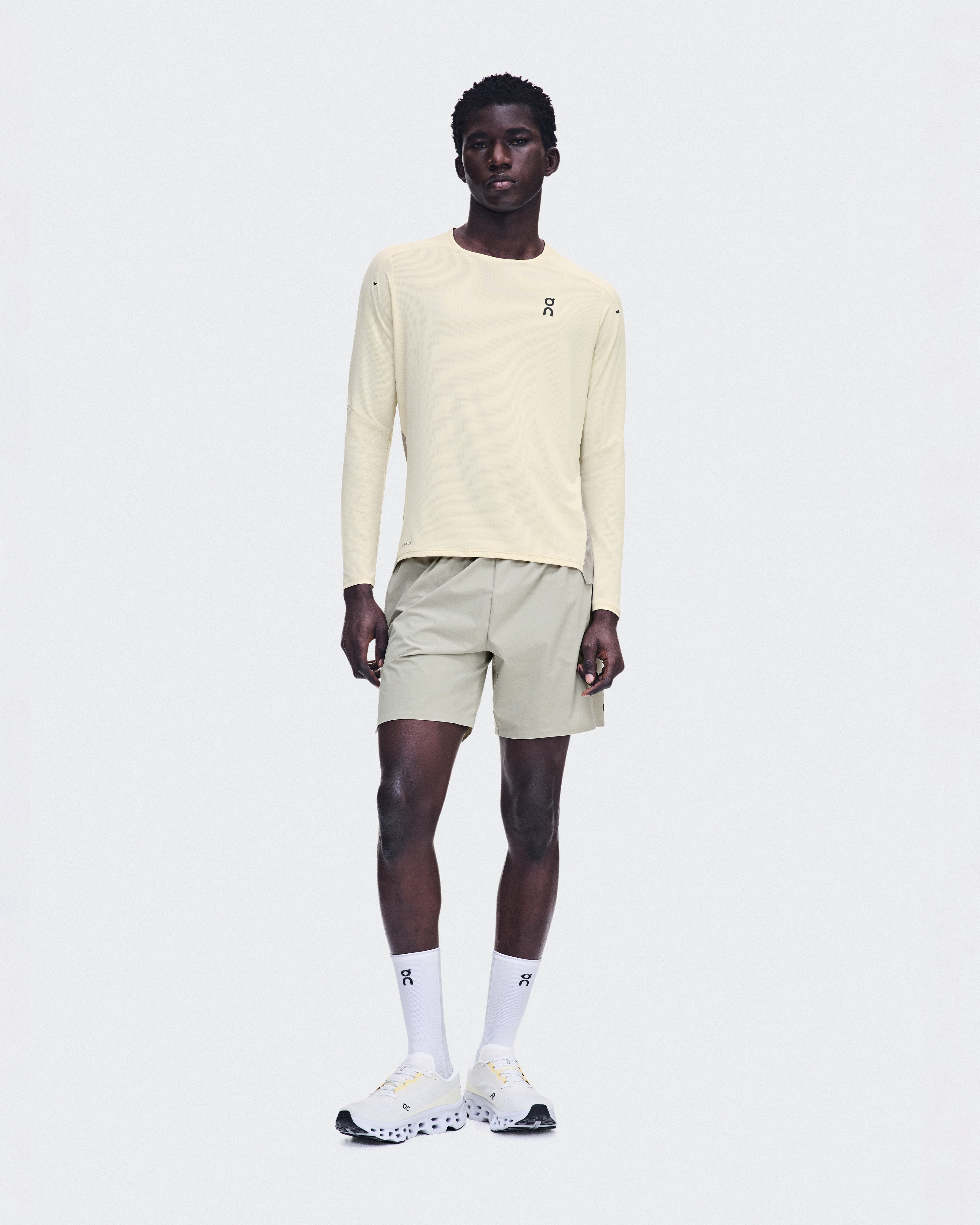 Performance Long-T - Hare | Brume