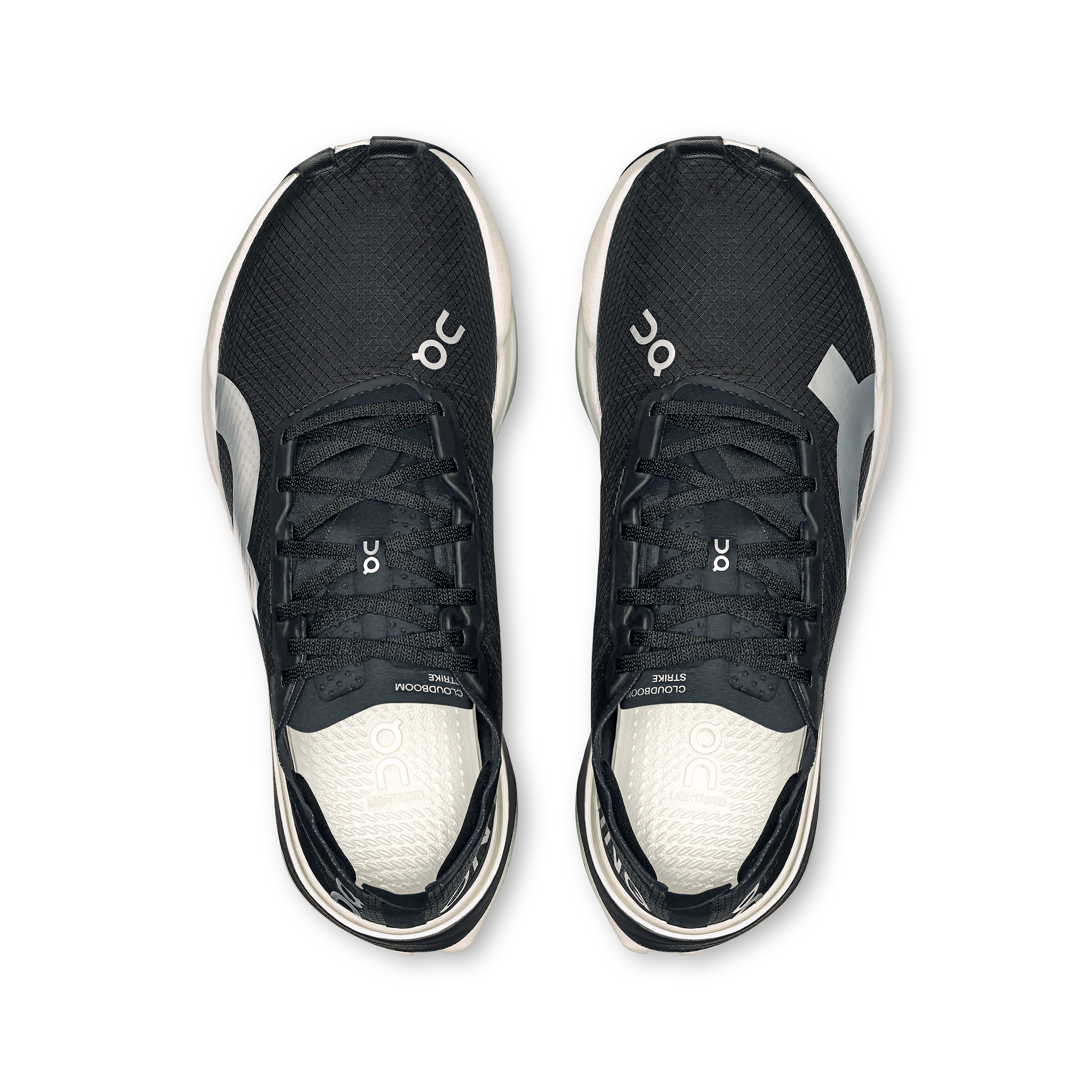 Cloudboom Strike - Black | White