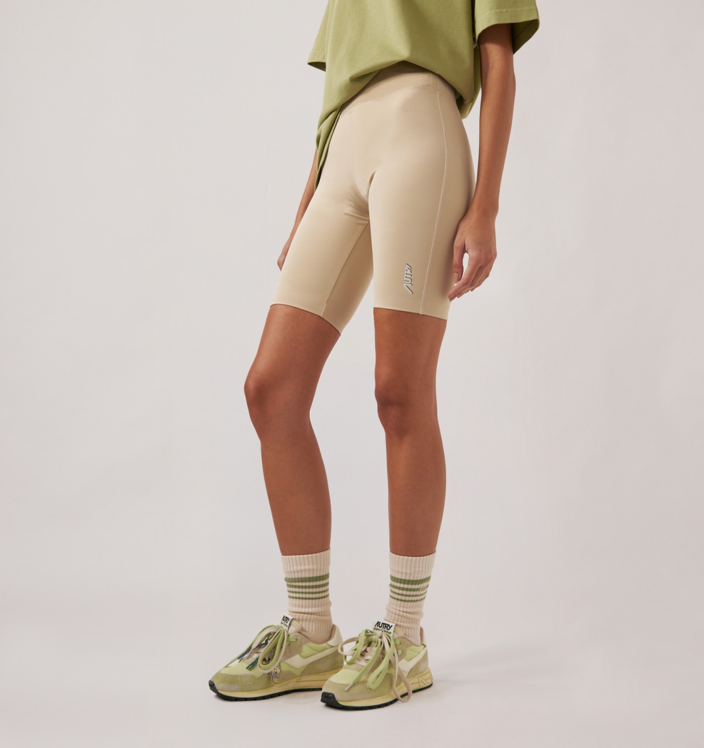BIKER SHORTS WOMAN - WHITE