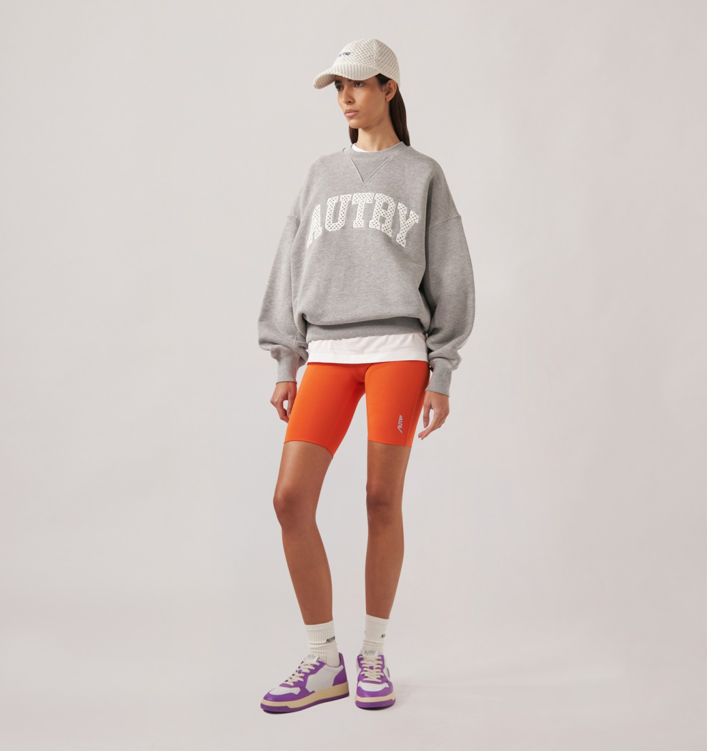 BIKER SHORTS WOMAN - WHITE