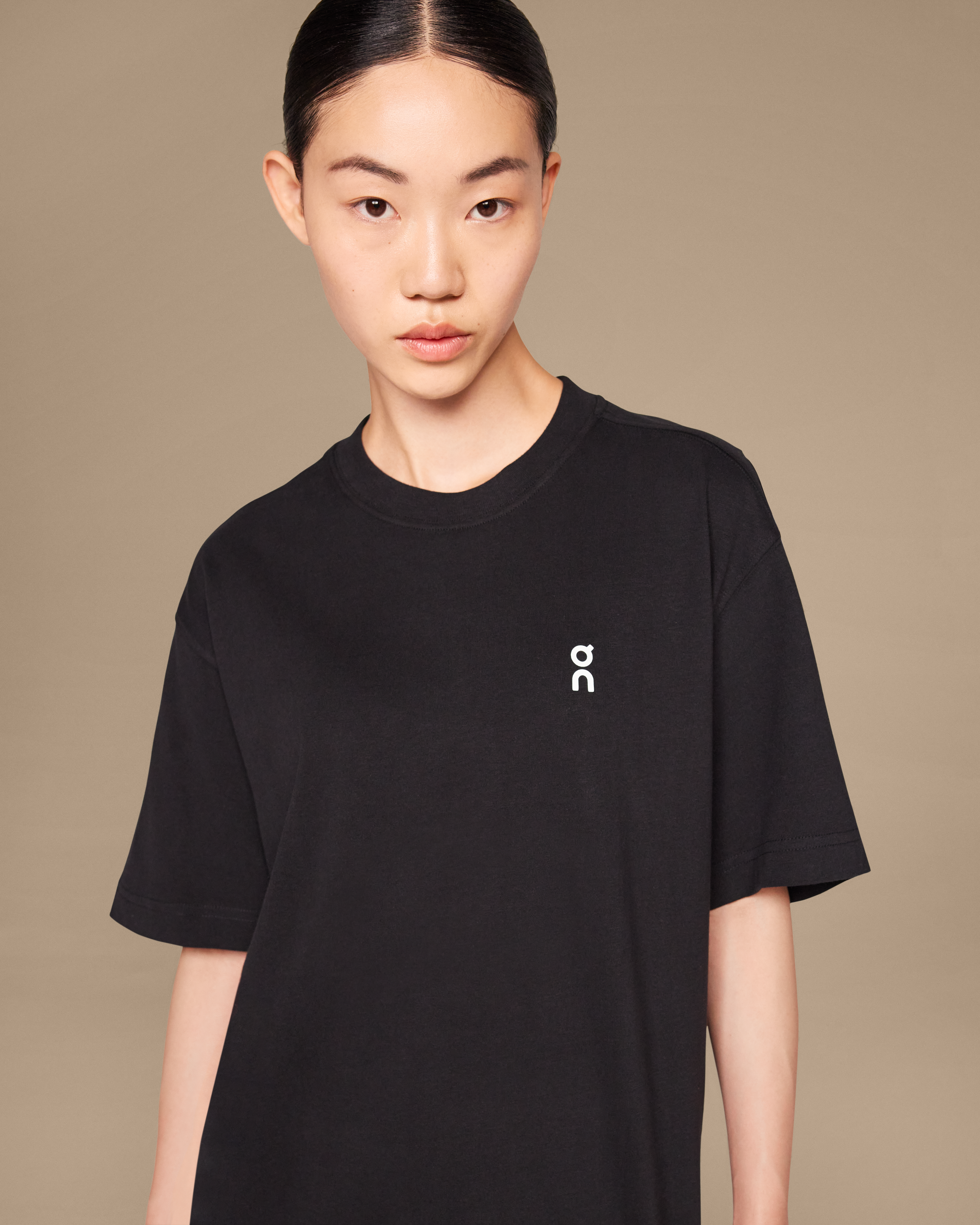Club-T - Black
