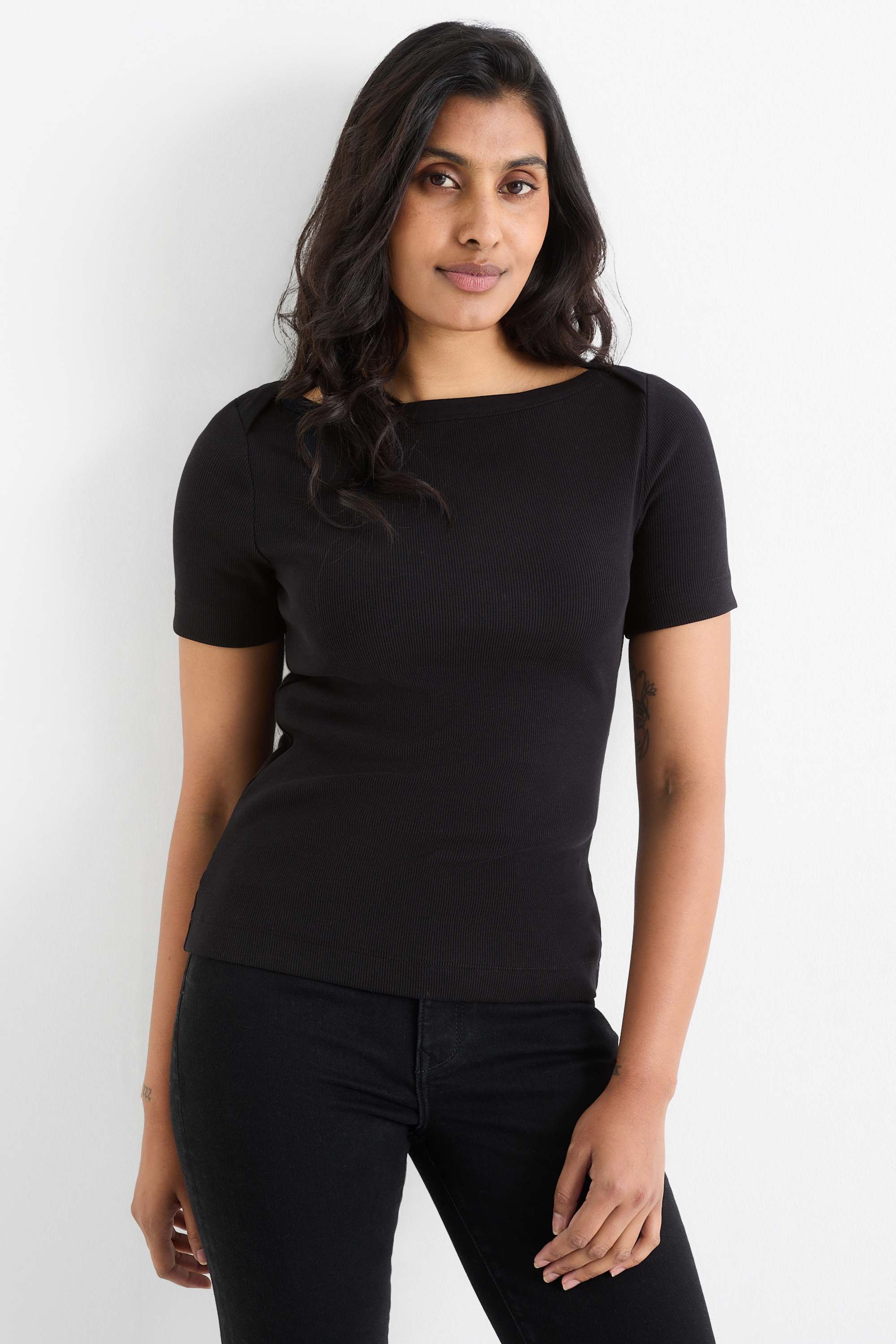 T-shirt - slim fit - ribbed black