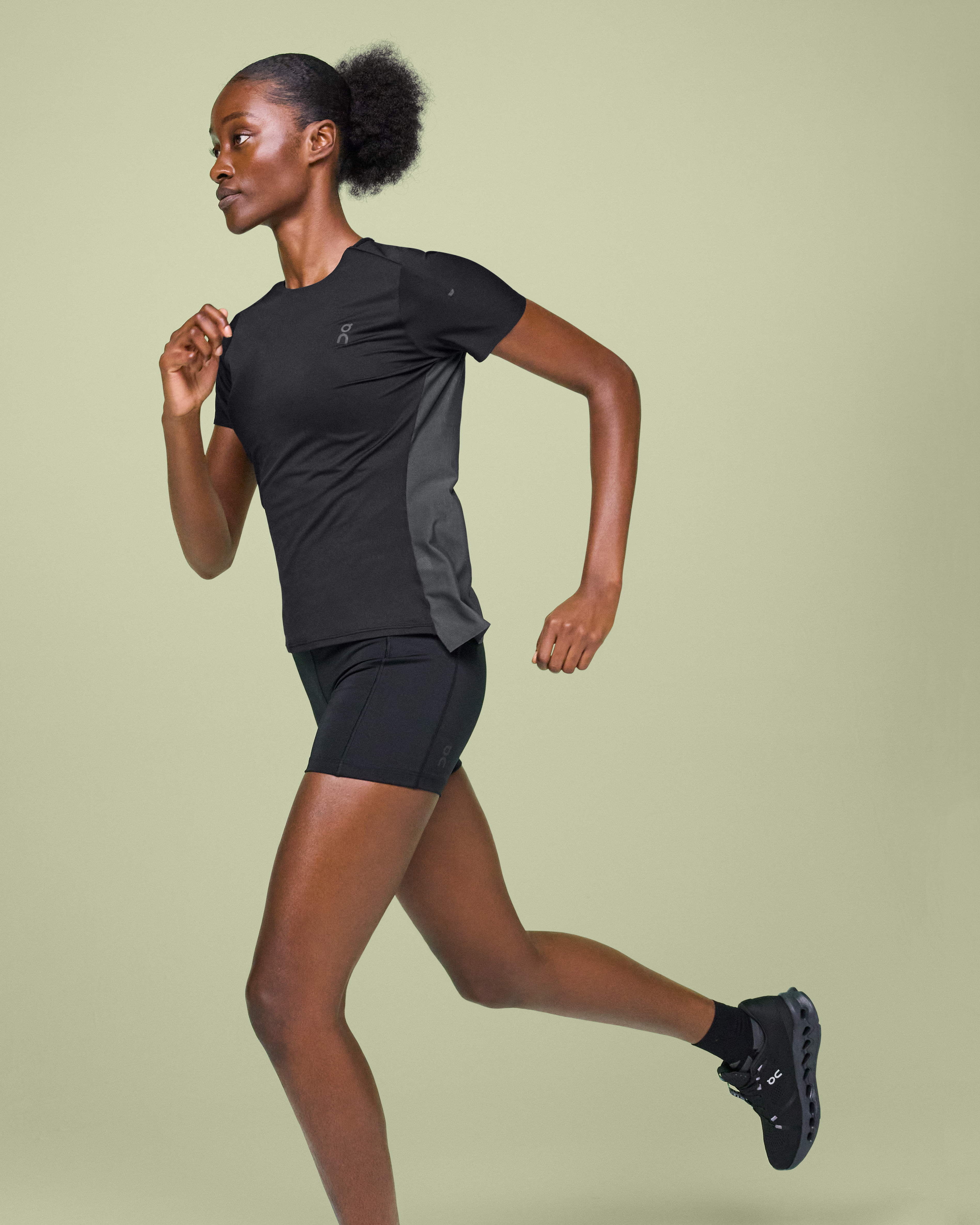 Performance-T - Black | Eclipse