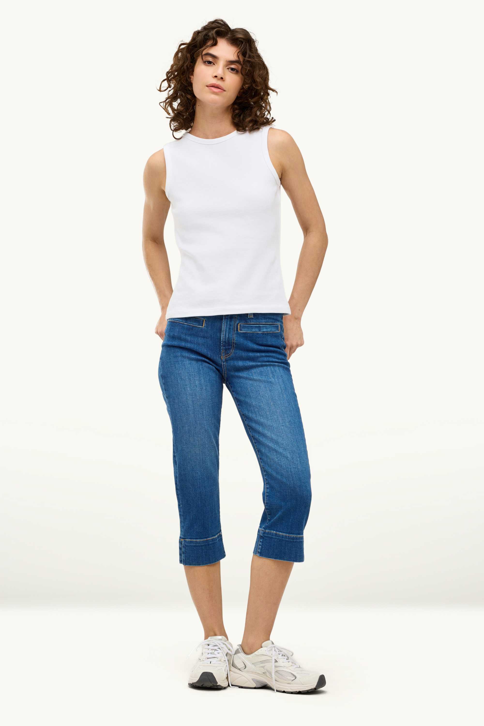 Capri jeans - mid-rise waist - slim fit - LYCRA® blue denim