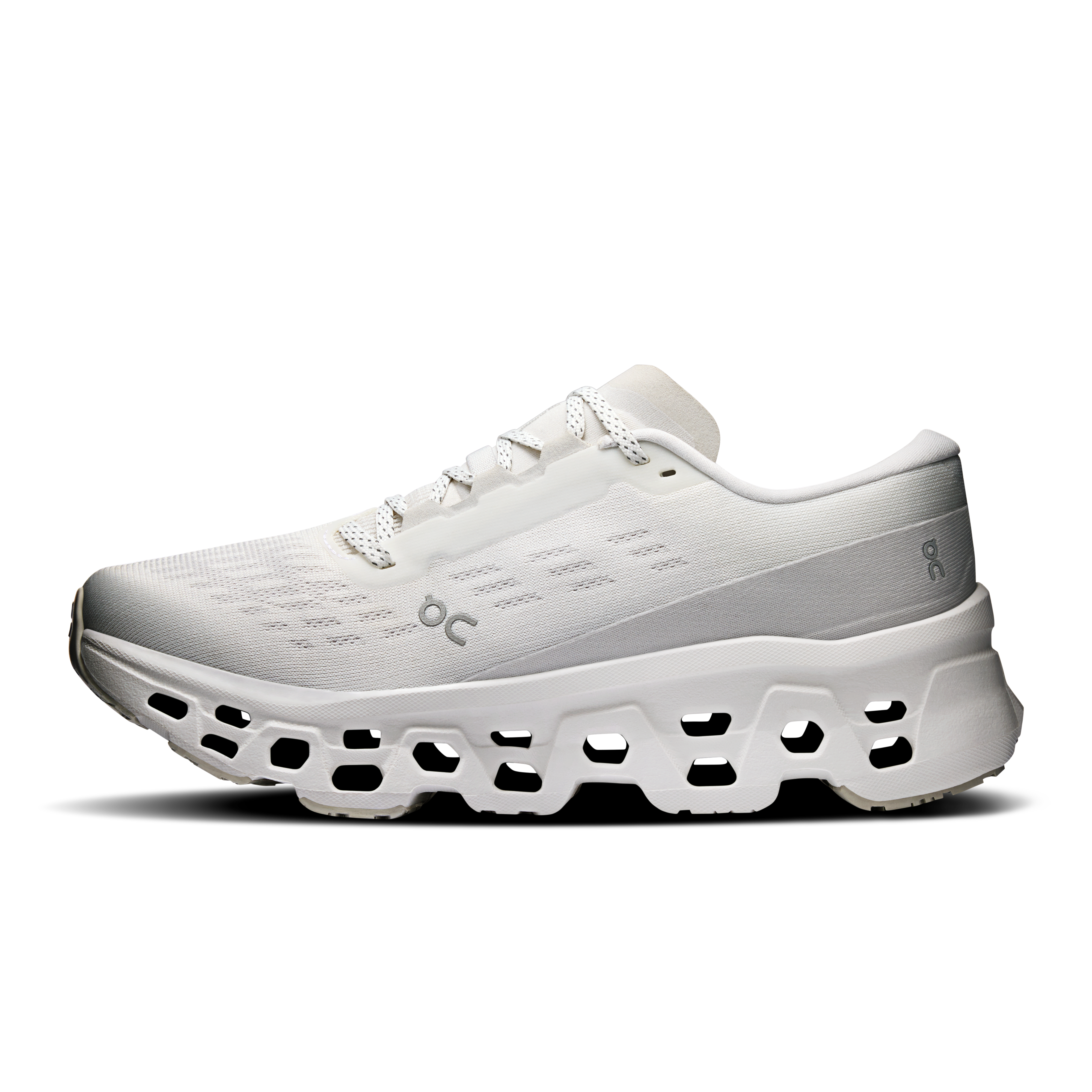 Cloudmonster 3 - White | Wolf