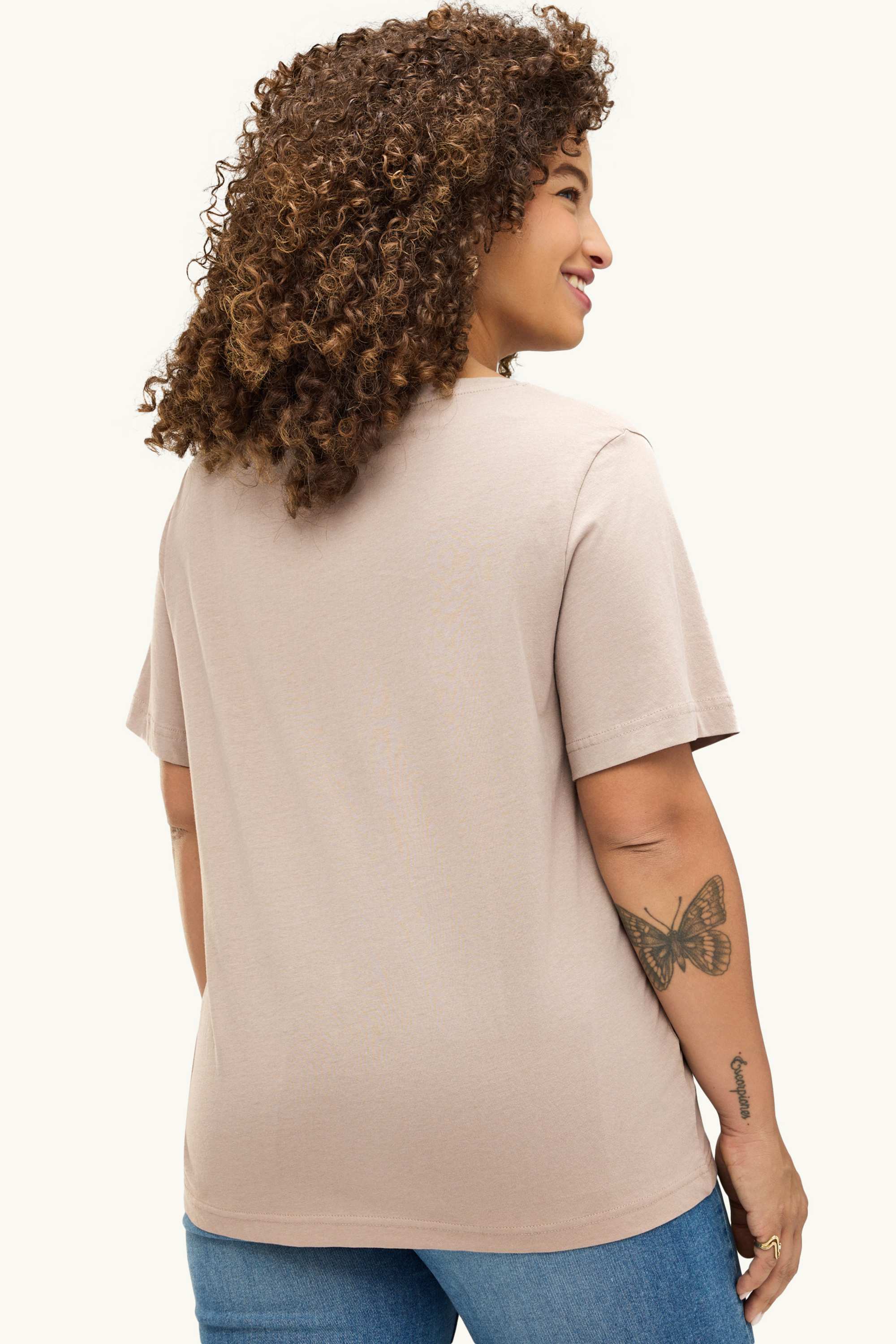 V-neck T-shirt - regular fit beige