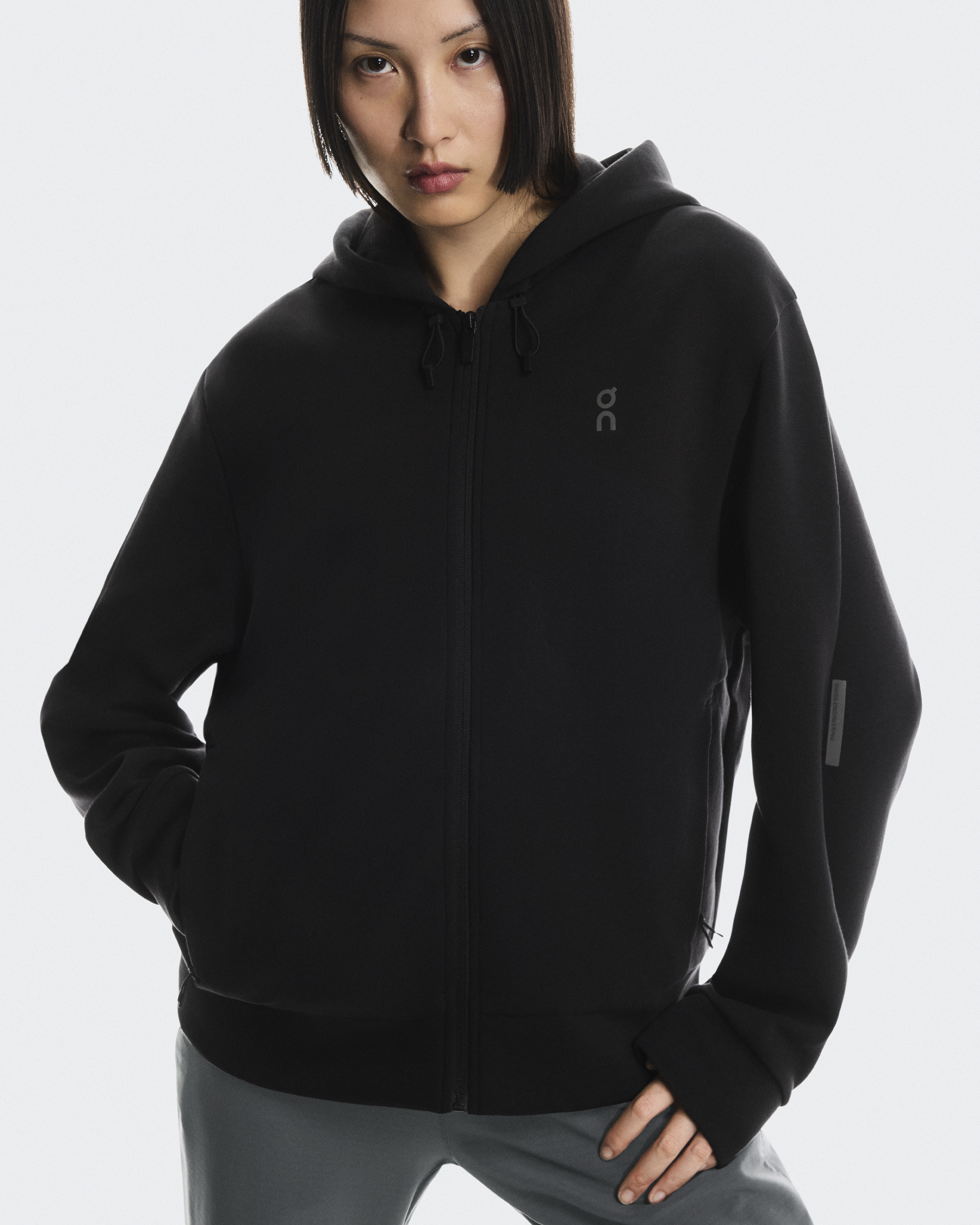 Focus Tech Zip Hoodie - Black