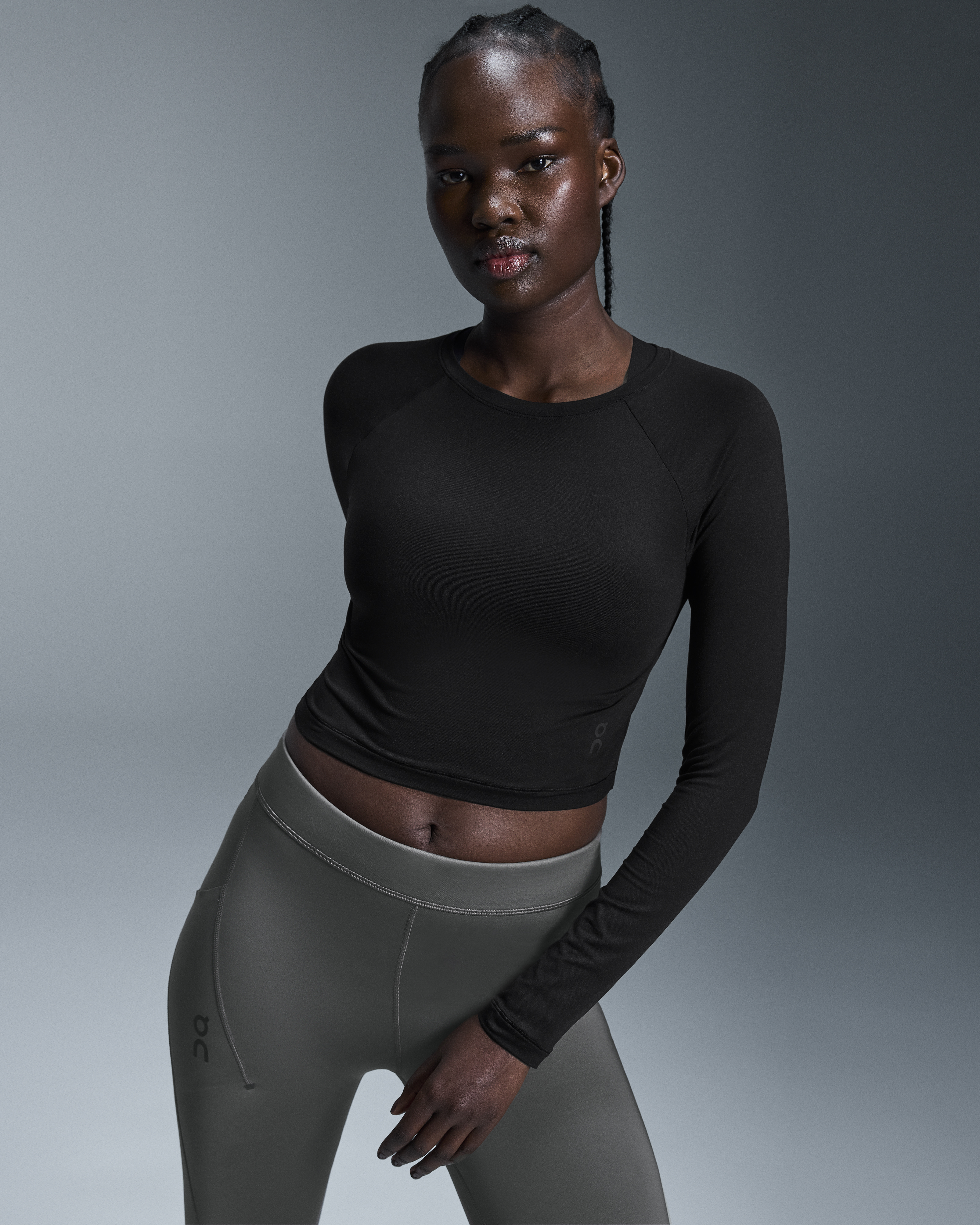 Studio Long-T Crop - Black