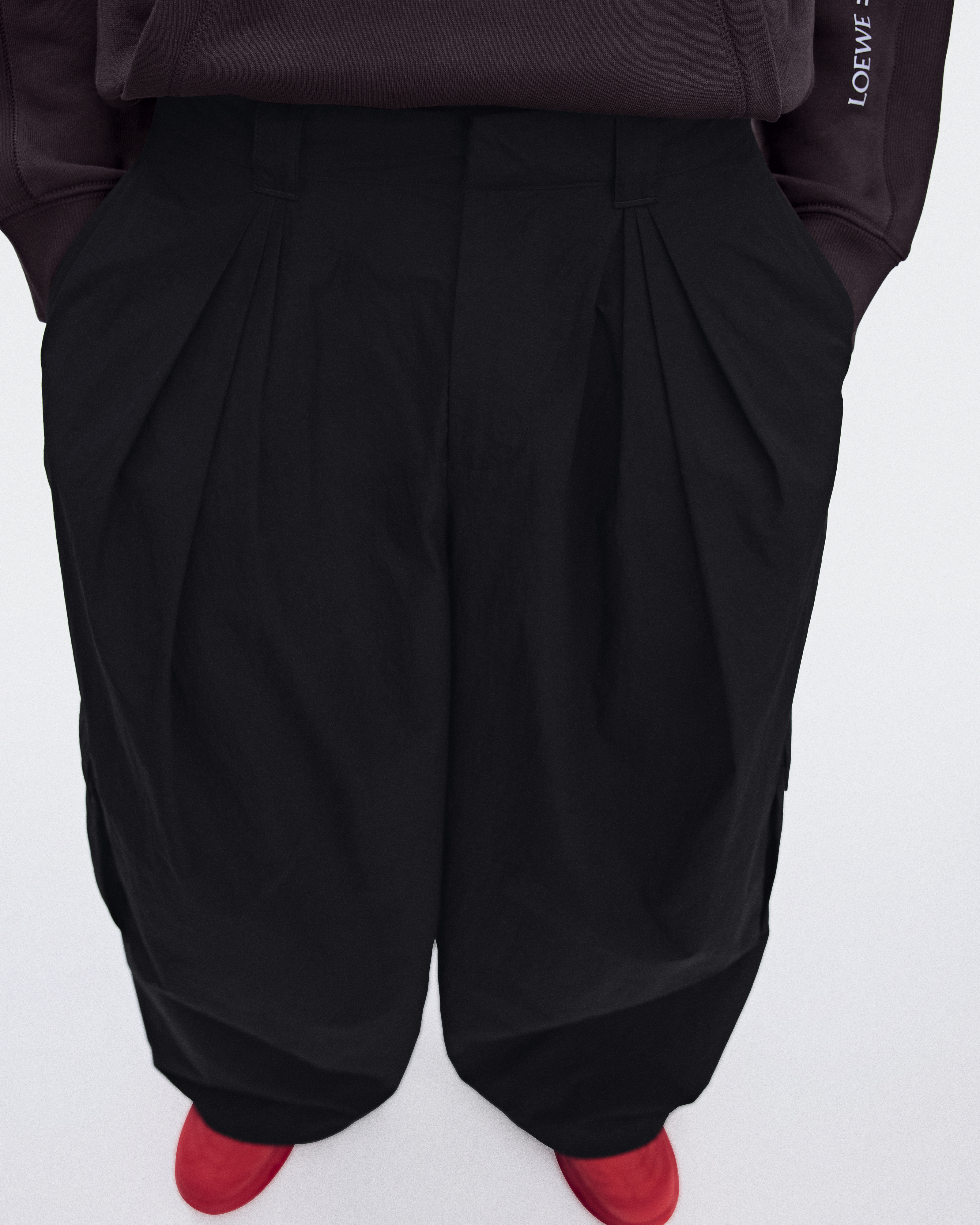 Pleated Cargo Trousers LOEWE - Black