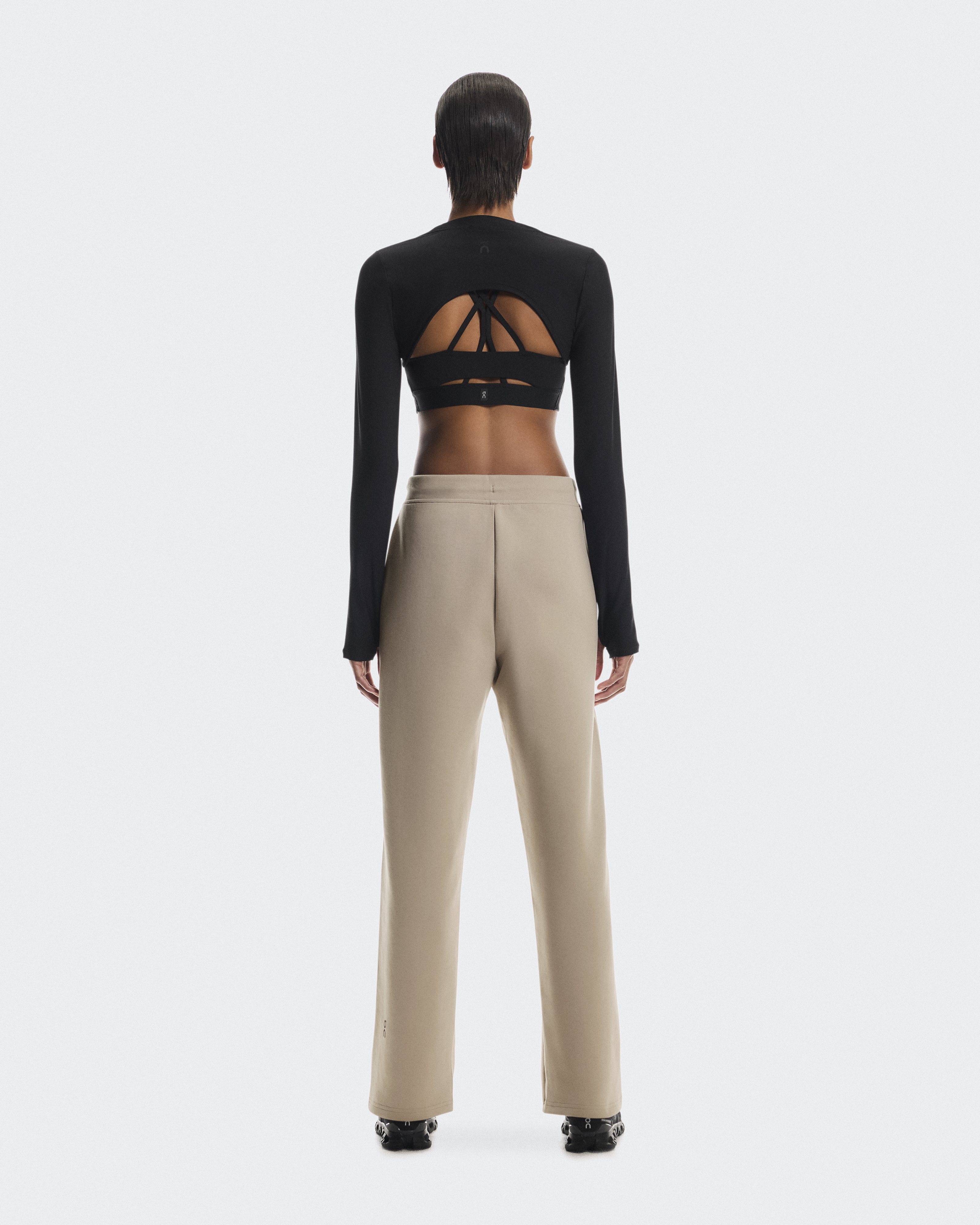 Focus Tech Sweatpants - Desert