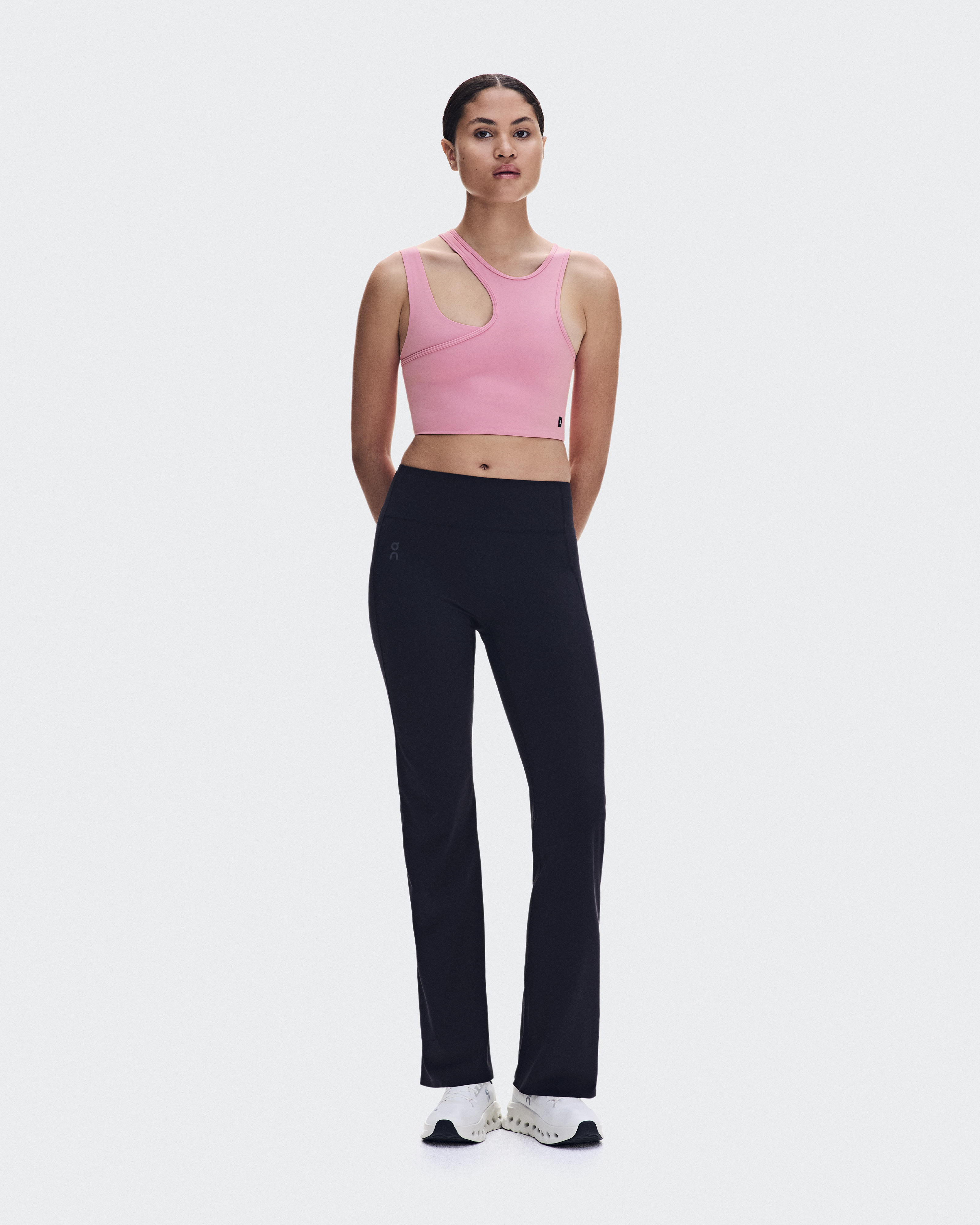 Studio Asymmetric Crop - Magnolia