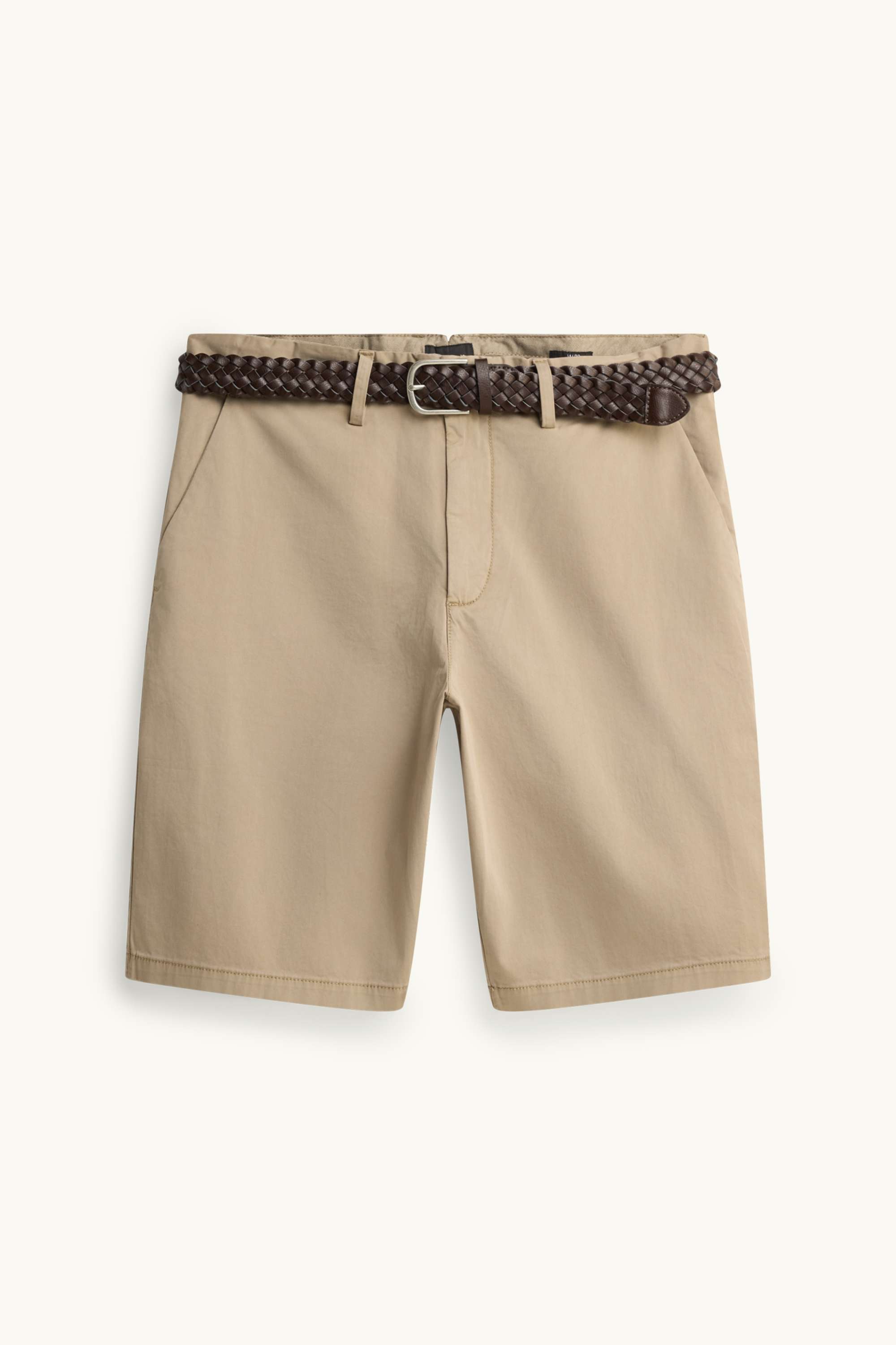 Shorts with belt brown
