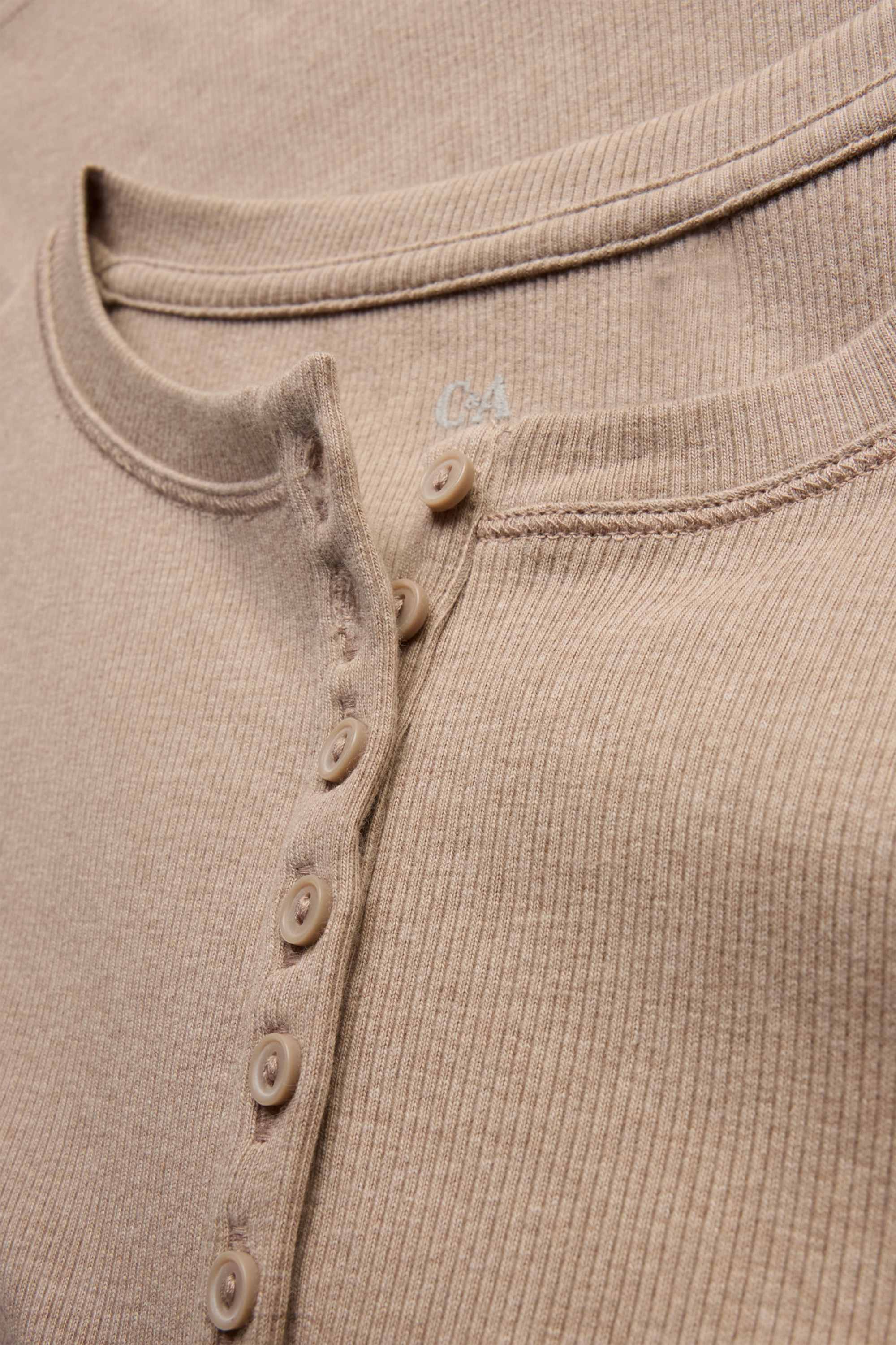 Henley T-shirt - slim fit - ribbed beige