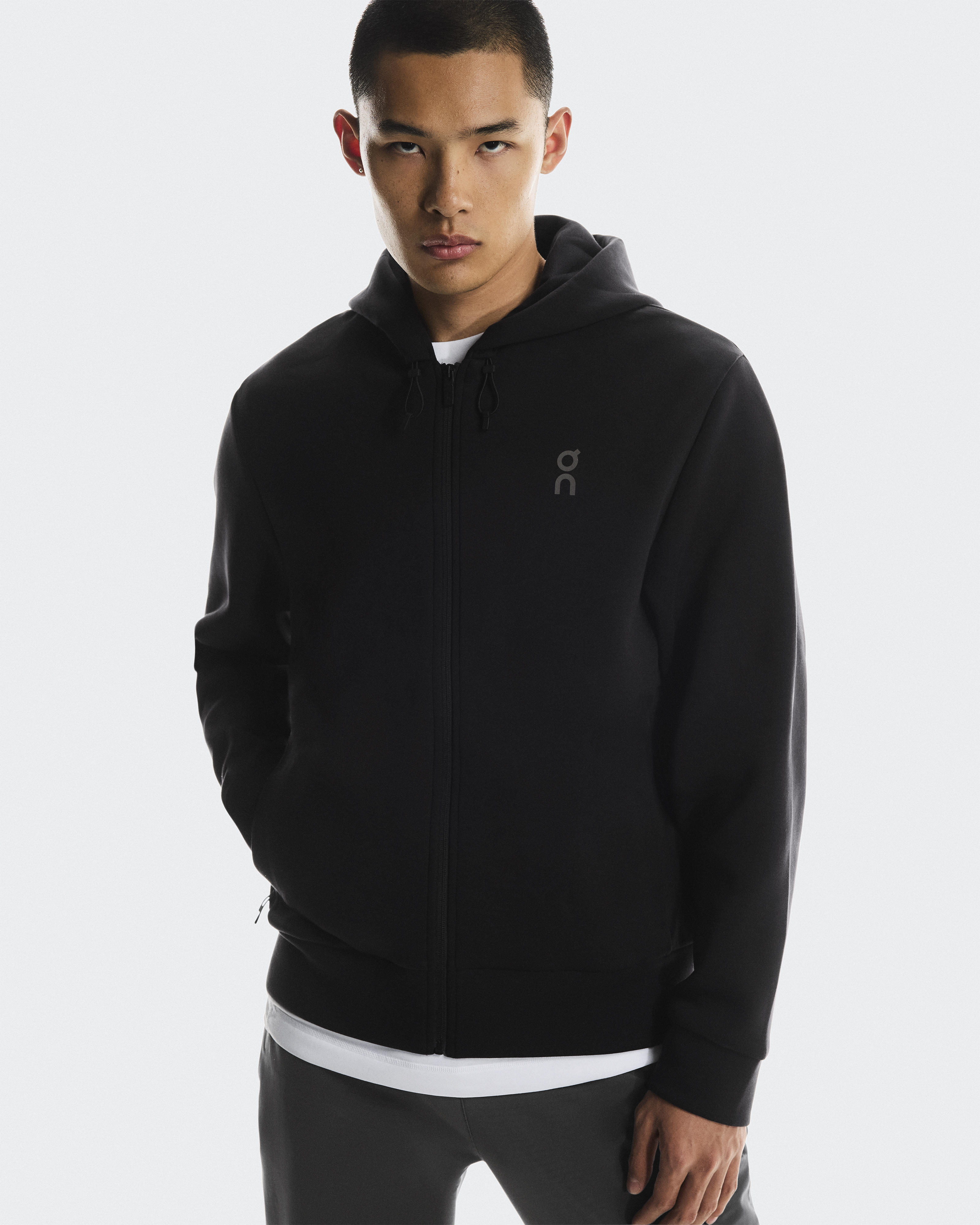 Focus Tech Zip Hoodie - Black