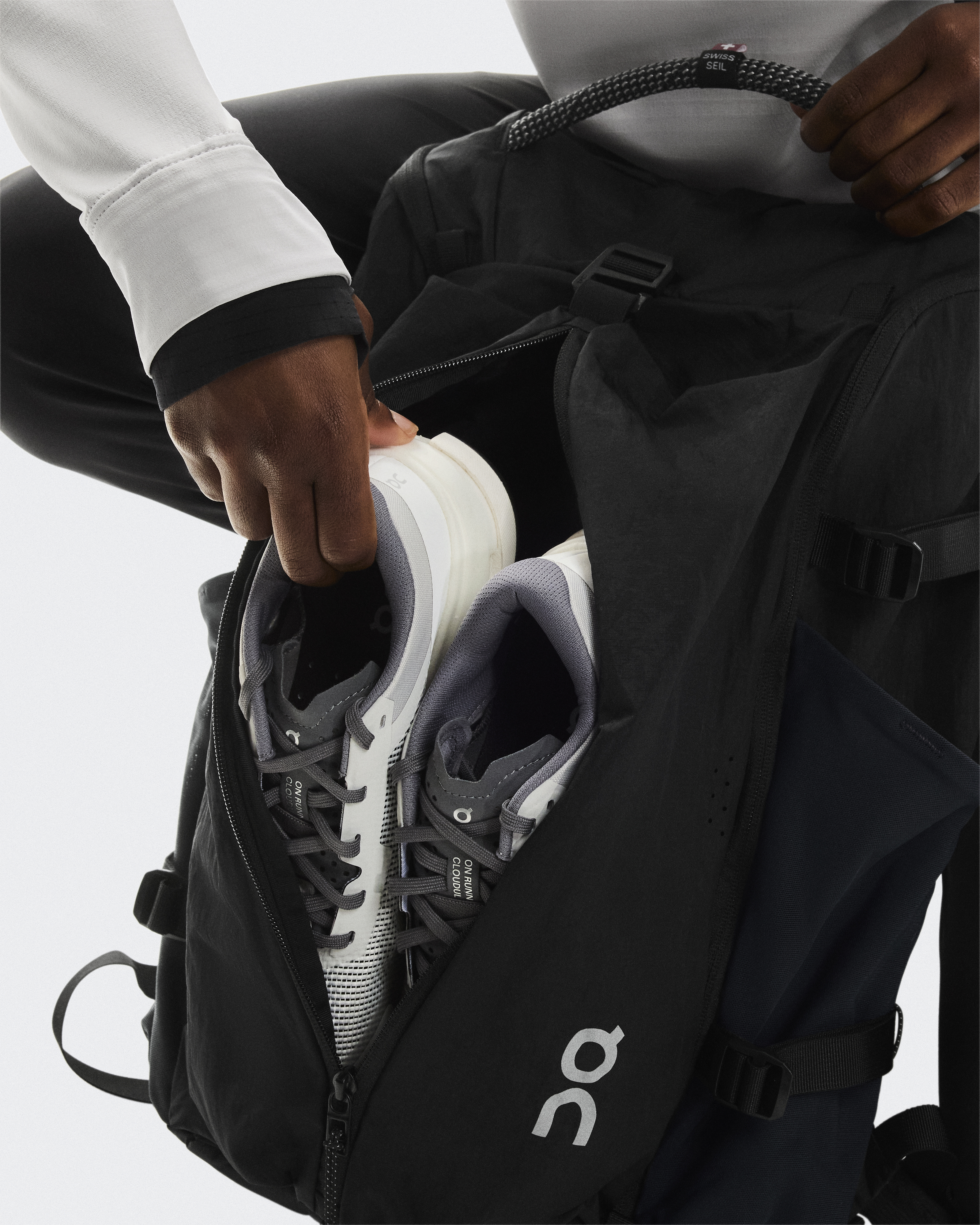 Speed Pack 30L - Magnet | Black