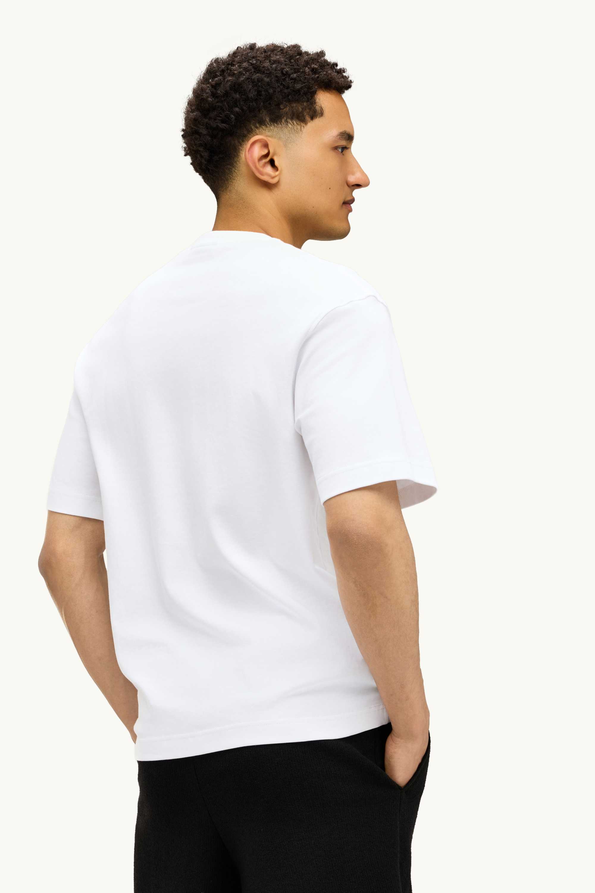 T-shirt - relaxed fit white (17)