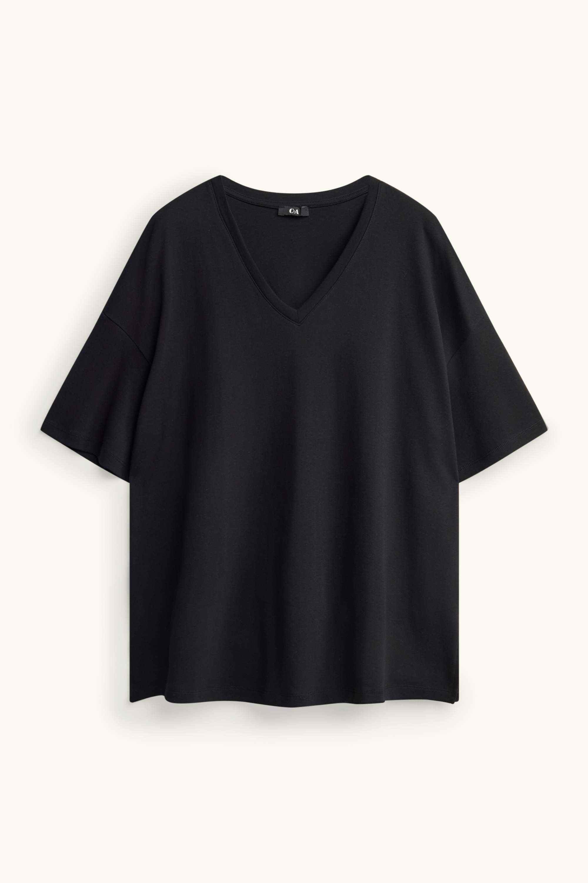 T-shirt black