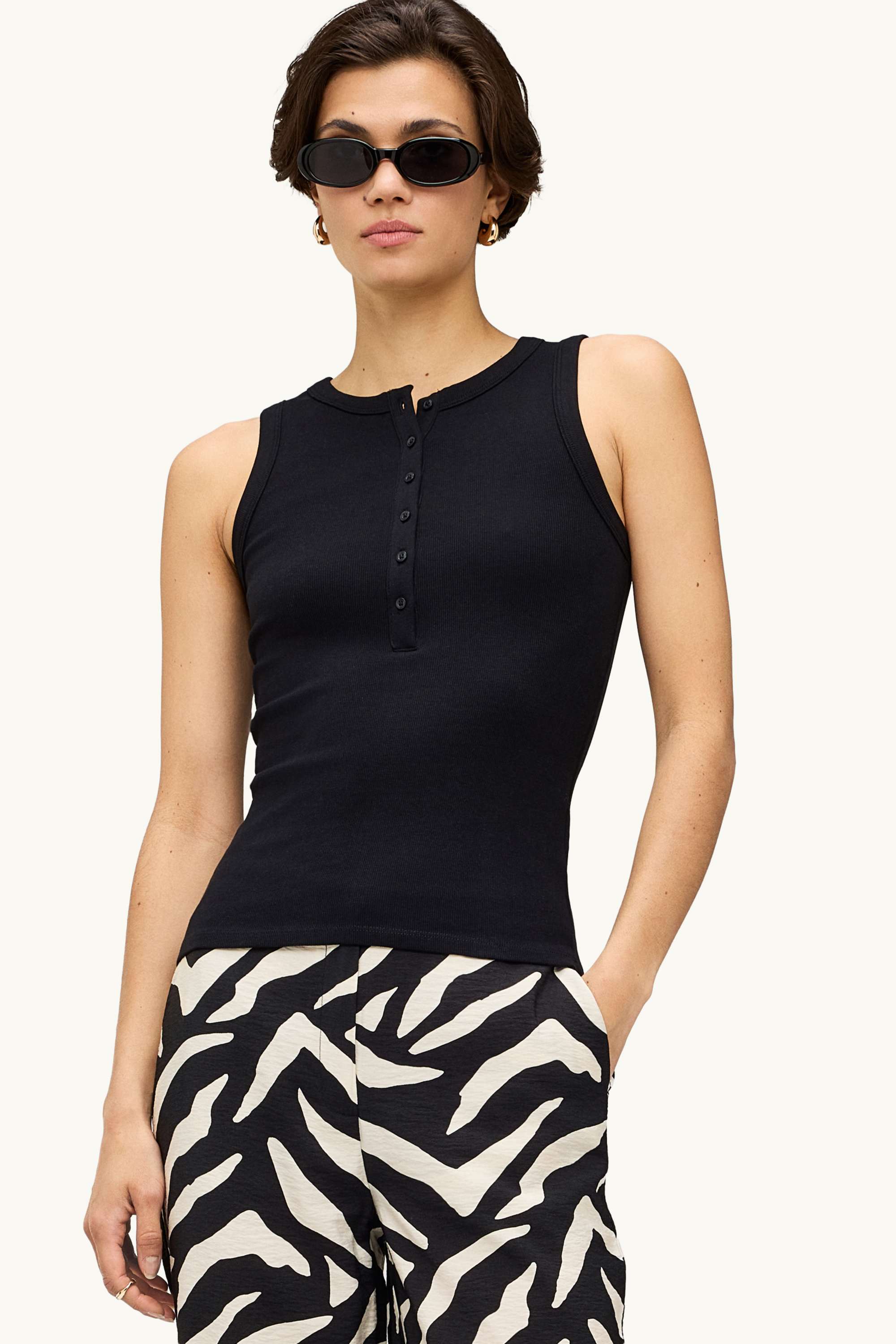 Top - ribbed black