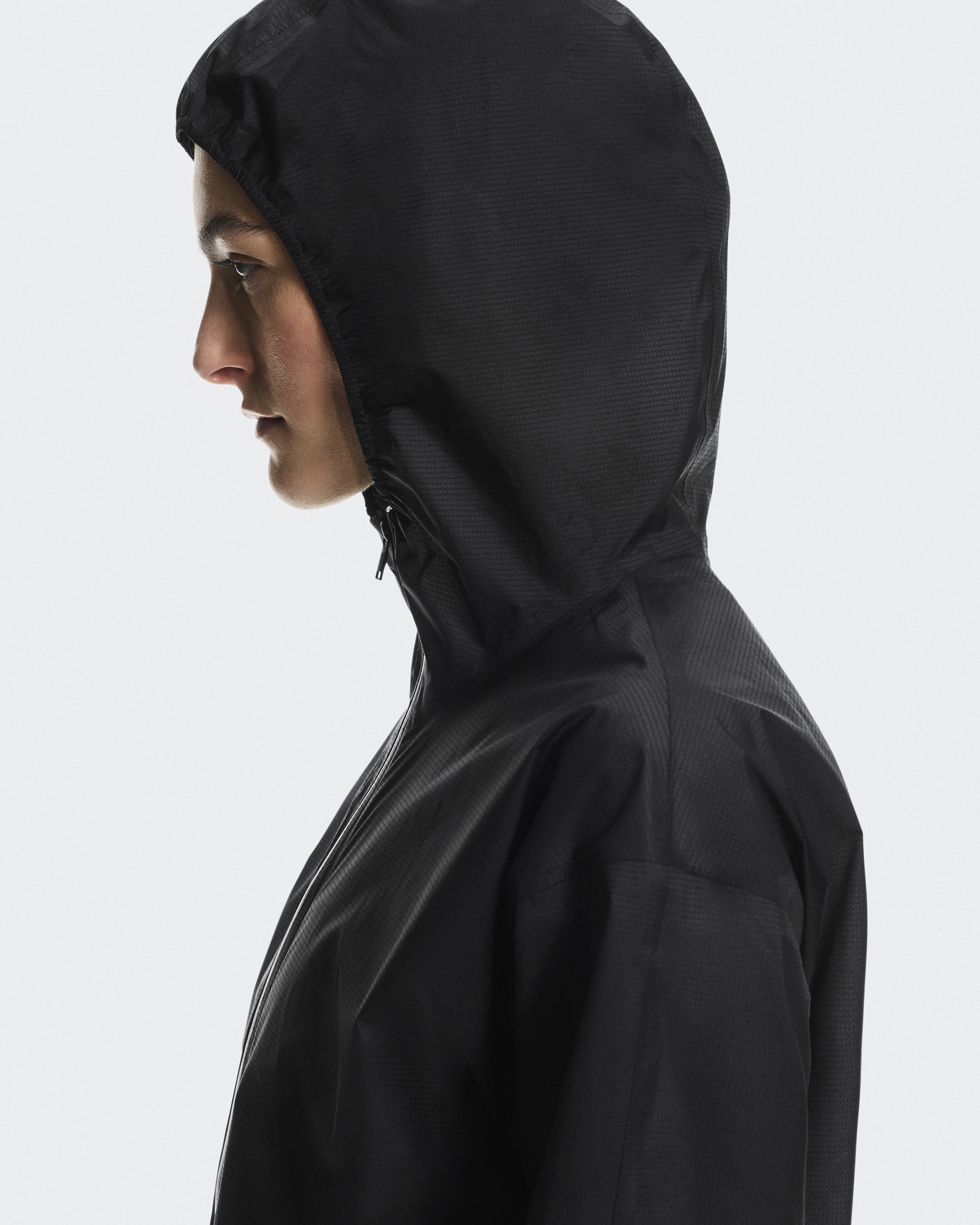 Explore Lightweight Waterproof Jacket - Black