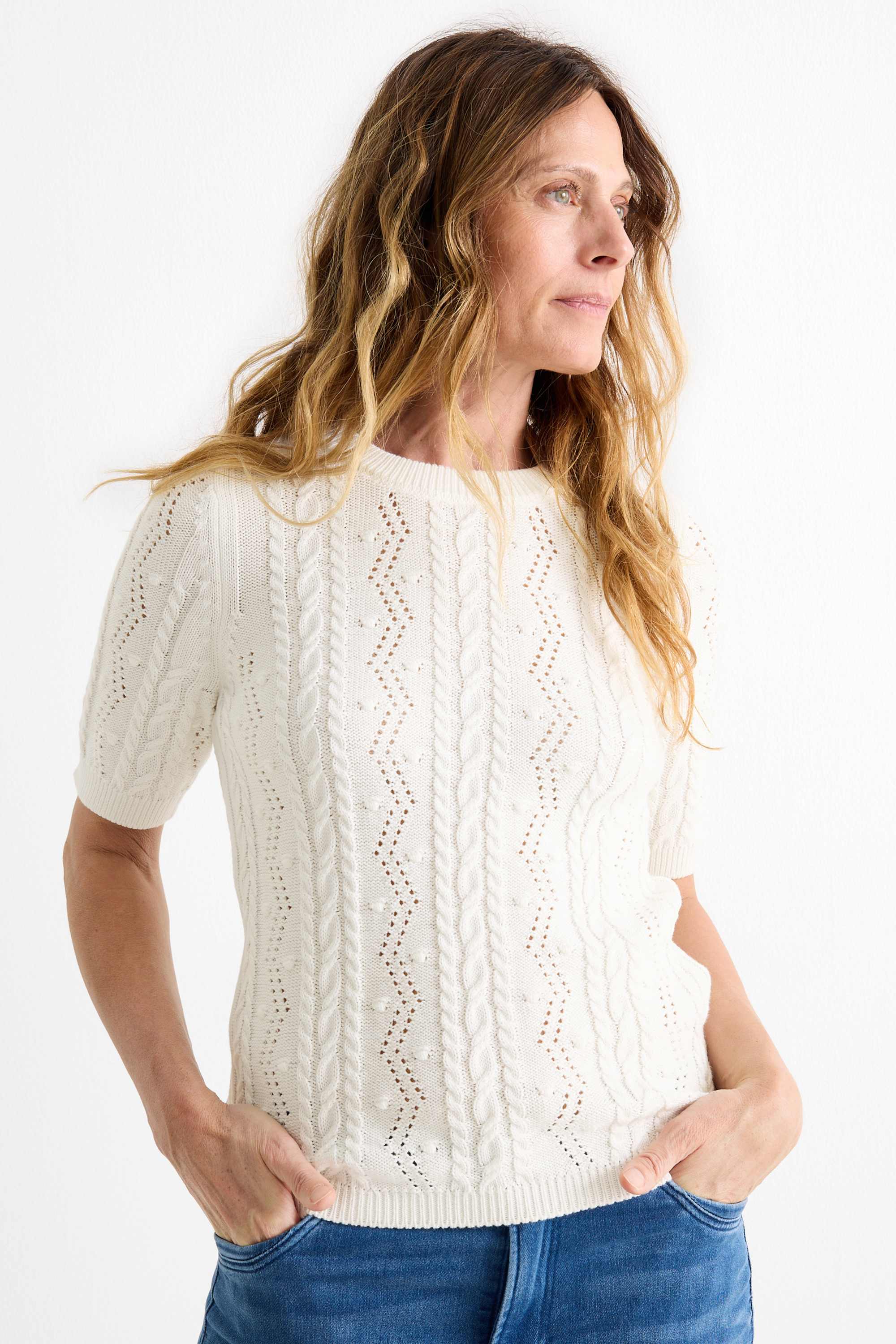 Knitted jumper - short sleeve - cable knit pattern white