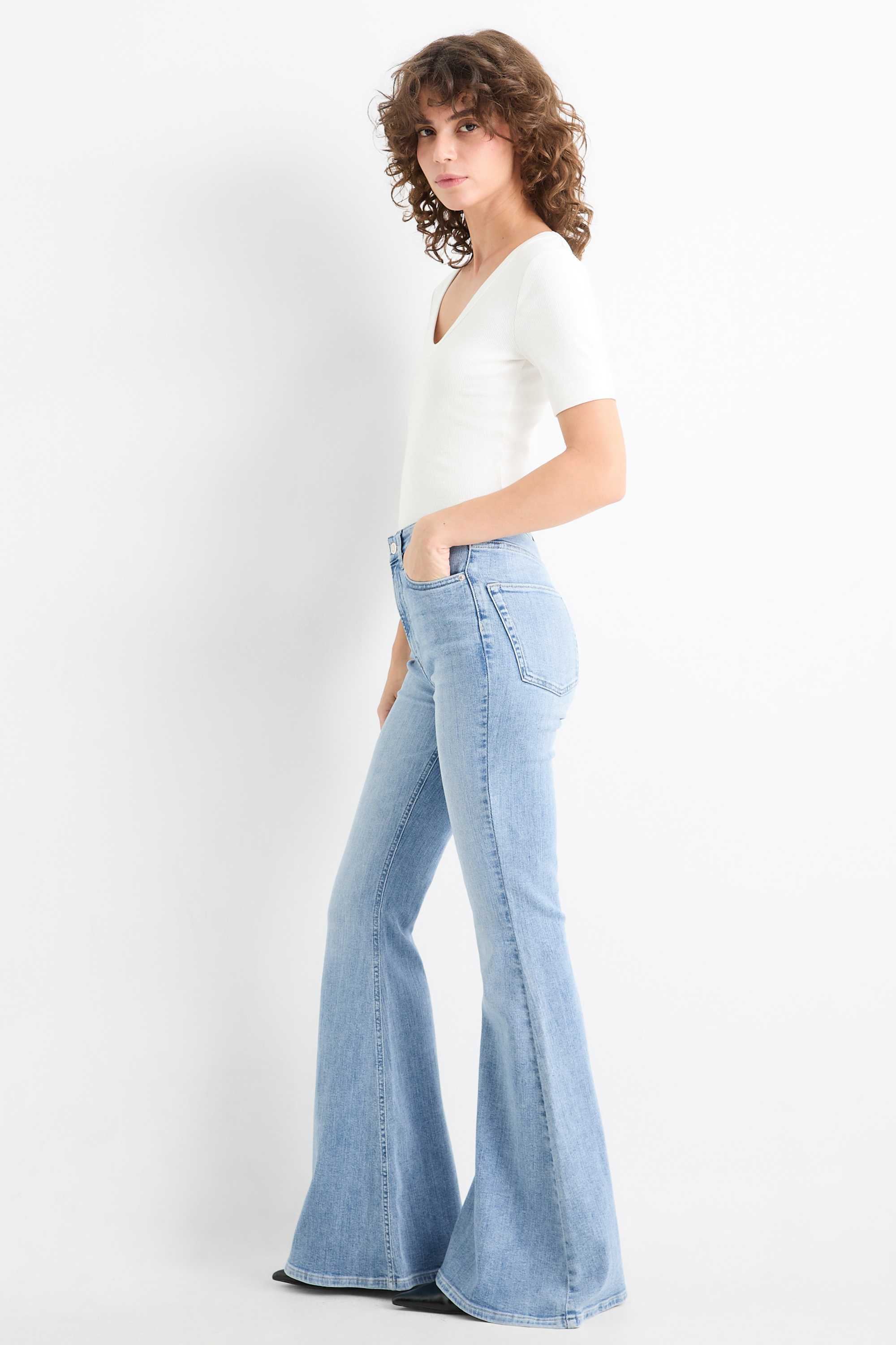 Flared jeans - high waist denim-light blue