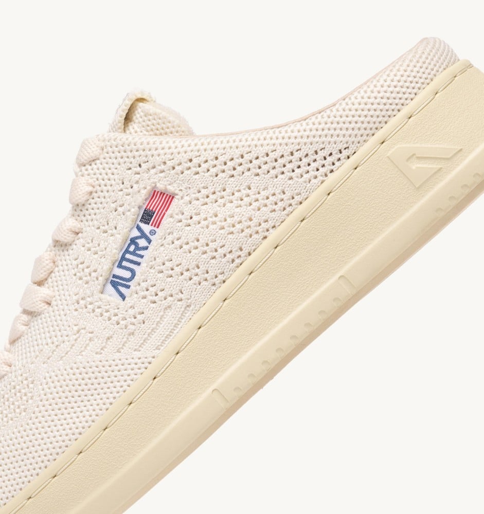 EASEKNIT MULE COLOR IVORY WHITE