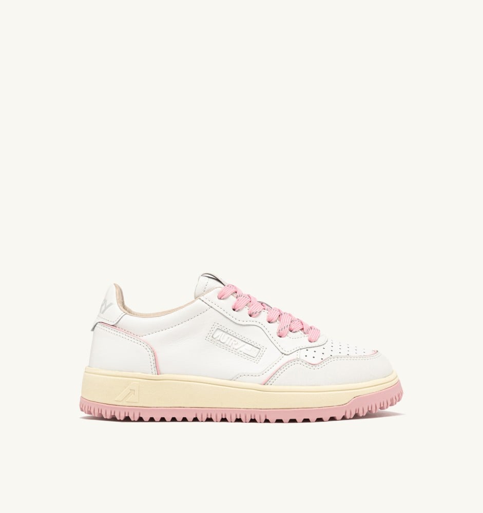 GOLF LOW IN WHITE AND CORAL BLUSH LEATHER