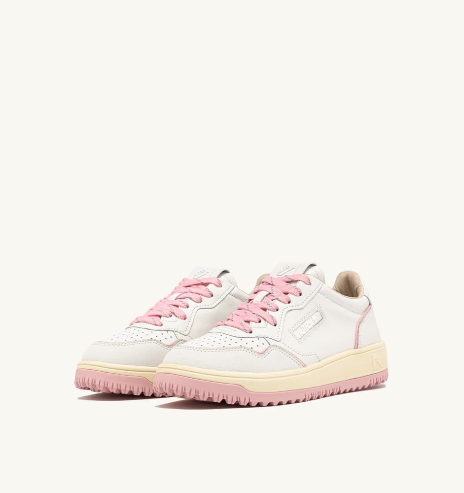 GOLF LOW IN WHITE AND CORAL BLUSH LEATHER