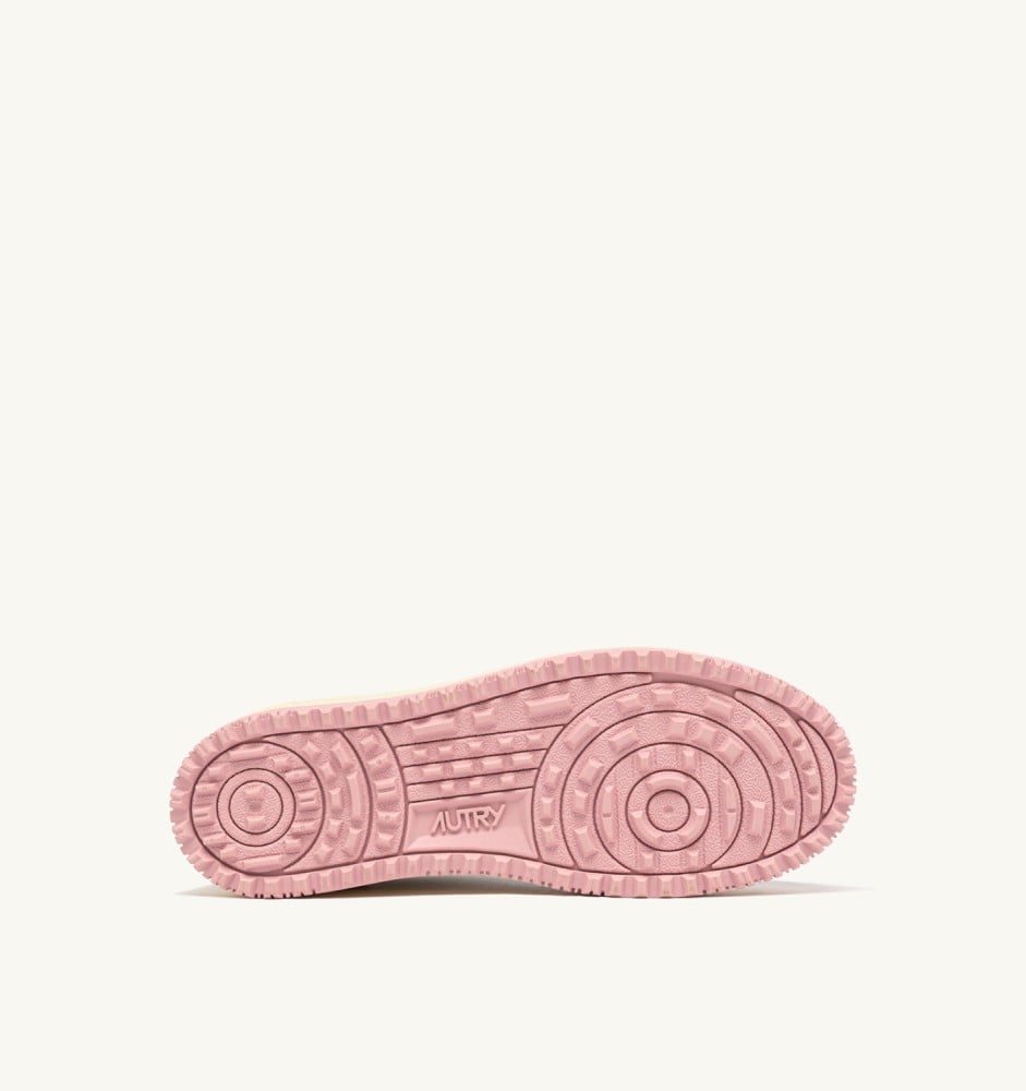 GOLF LOW IN WHITE AND CORAL BLUSH LEATHER