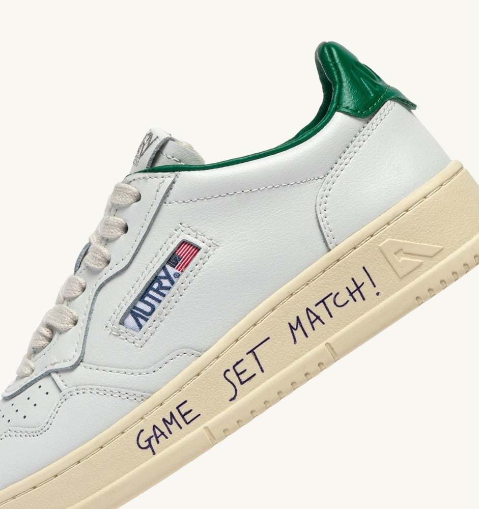 MEDALIST LOW IN LEATHER COLOR WHITE AND GREEN JACKET WITH LETTERING