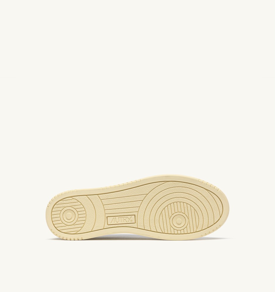 MEDALIST LOW IN WHITE LEATHER AND CHOCOLATE CHIP SUEDE