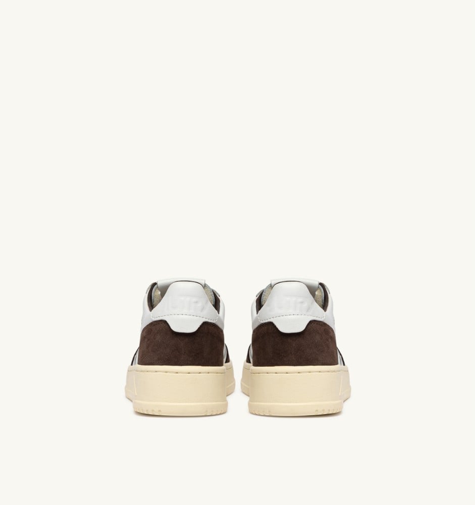 MEDALIST LOW IN WHITE LEATHER AND MAHOGANY SUEDE