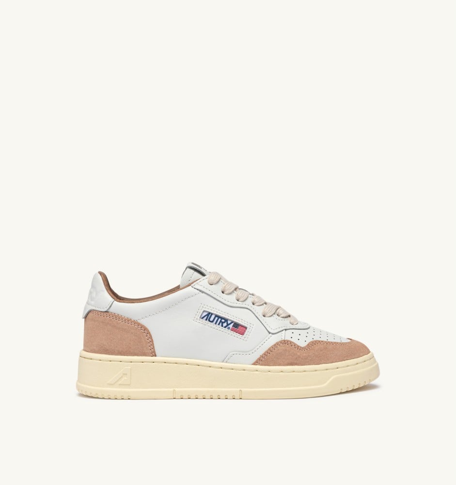 MEDALIST LOW IN WHITE LEATHER AND PHARD SUEDE