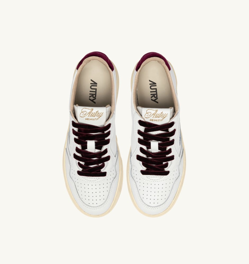 MEDALIST LOW IN WHITE LEATHER AND FIG VELVET