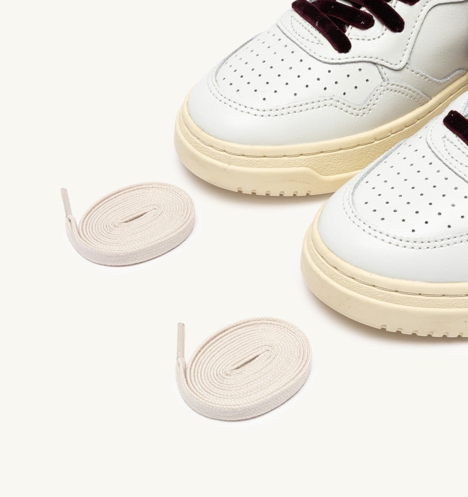 MEDALIST LOW IN WHITE LEATHER AND FIG VELVET