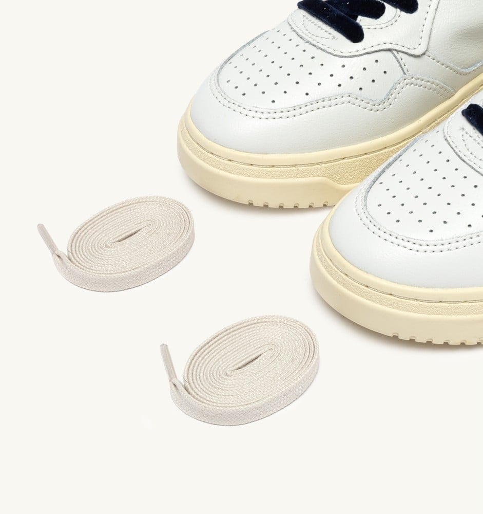MEDALIST LOW IN WHITE LEATHER AND SPACE VELVET