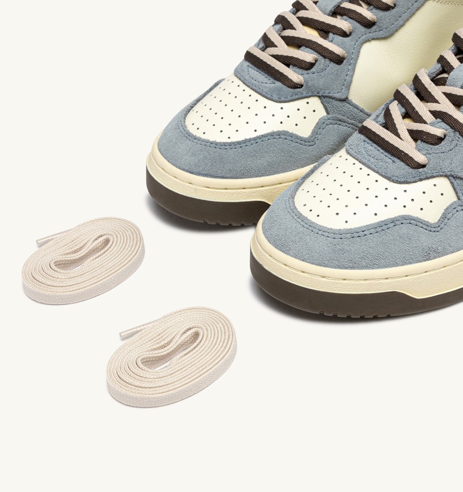 MEDALIST LOW IN CHOCOLATE CHIP AND SKY LEATHER AND SUEDE