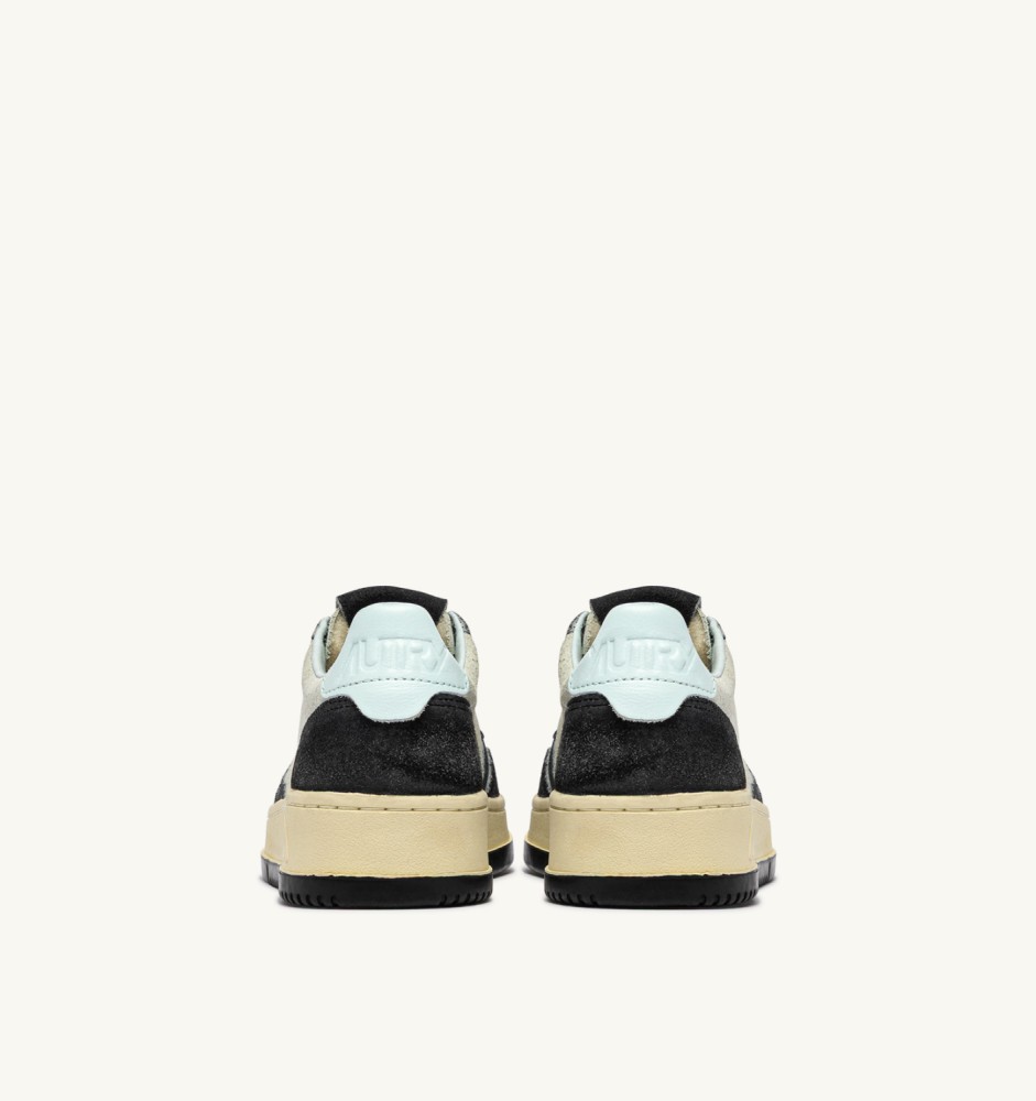 MEDALIST LOW IN SILVER AND BLACK SUGAR SUEDE