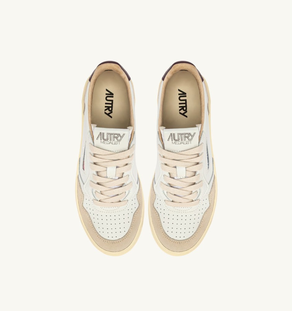 MEDALIST LOW IN WHITE LEATHER AND FIG SUEDE