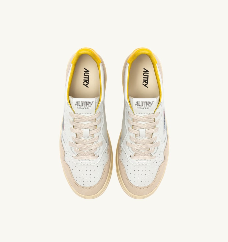 MEDALIST LOW IN WHITE LEATHER AND SLICKER SUEDE WITH LETTERING
